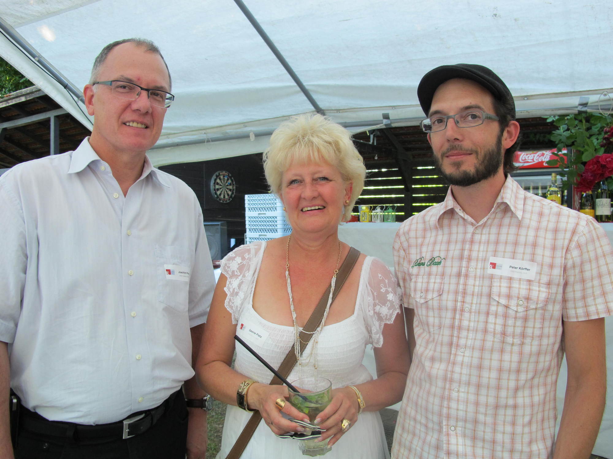 Zwischen Minigolf und Köstlichkeiten vom Grill kam das Netzwerken beim A³ Sommerfest nicht zu kurz. Fotos: B4B SCHWABEN
