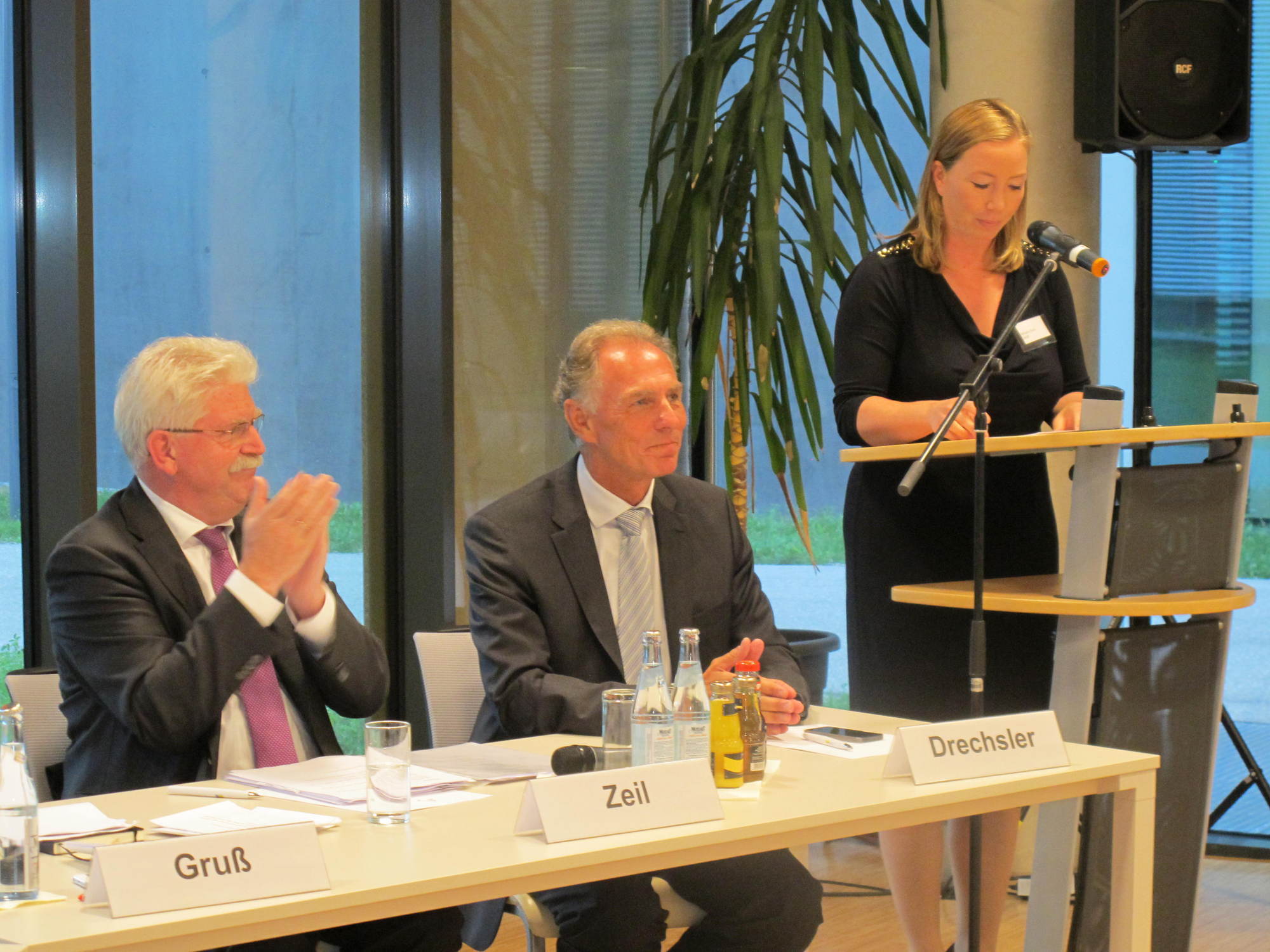 Die Abendveranstaltung der Technologie-Rallye im Augsburg Innovationspark, Foto: B4B SCHWABEN
