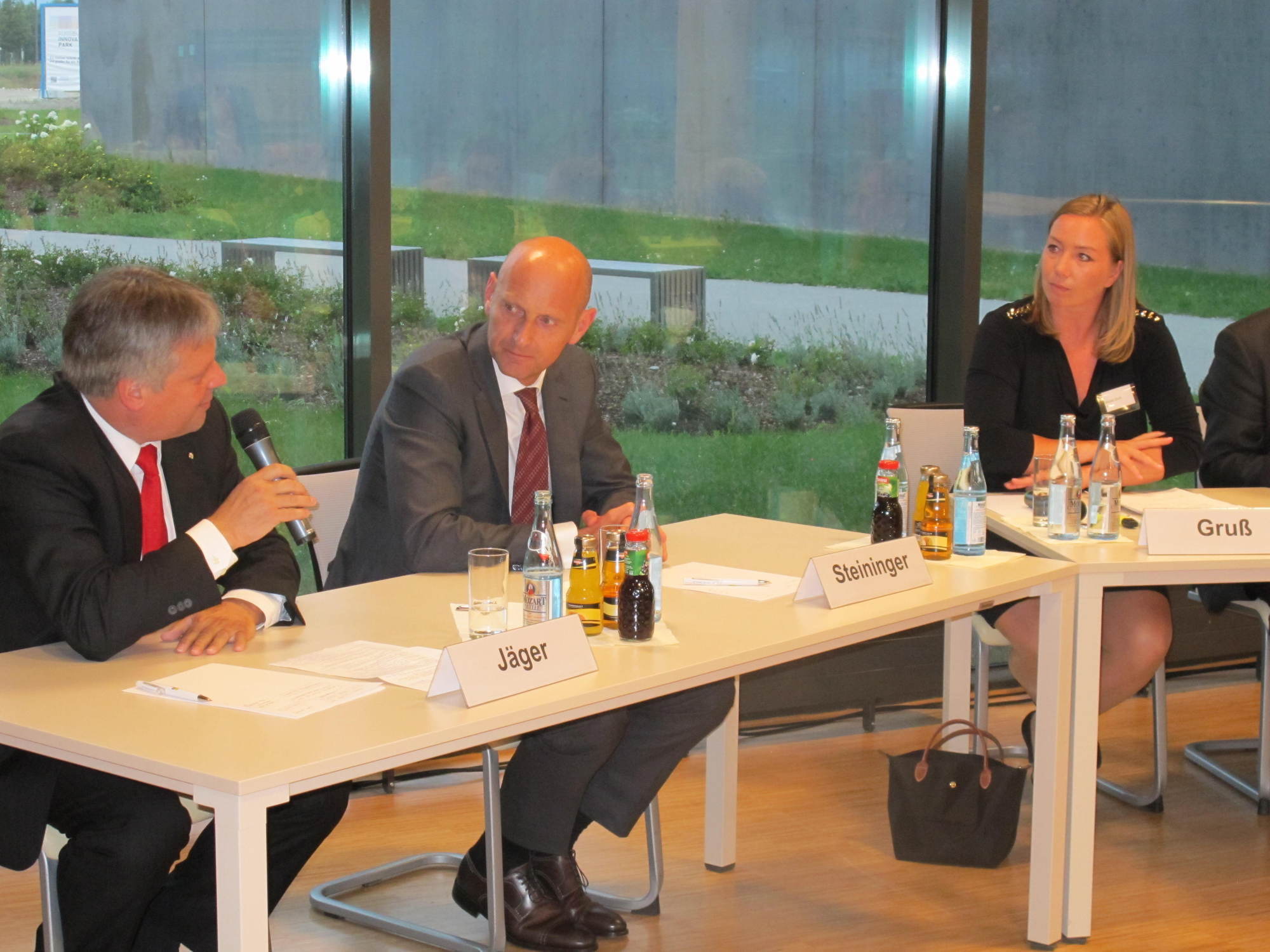 Die Abendveranstaltung der Technologie-Rallye im Augsburg Innovationspark, Foto: B4B SCHWABEN