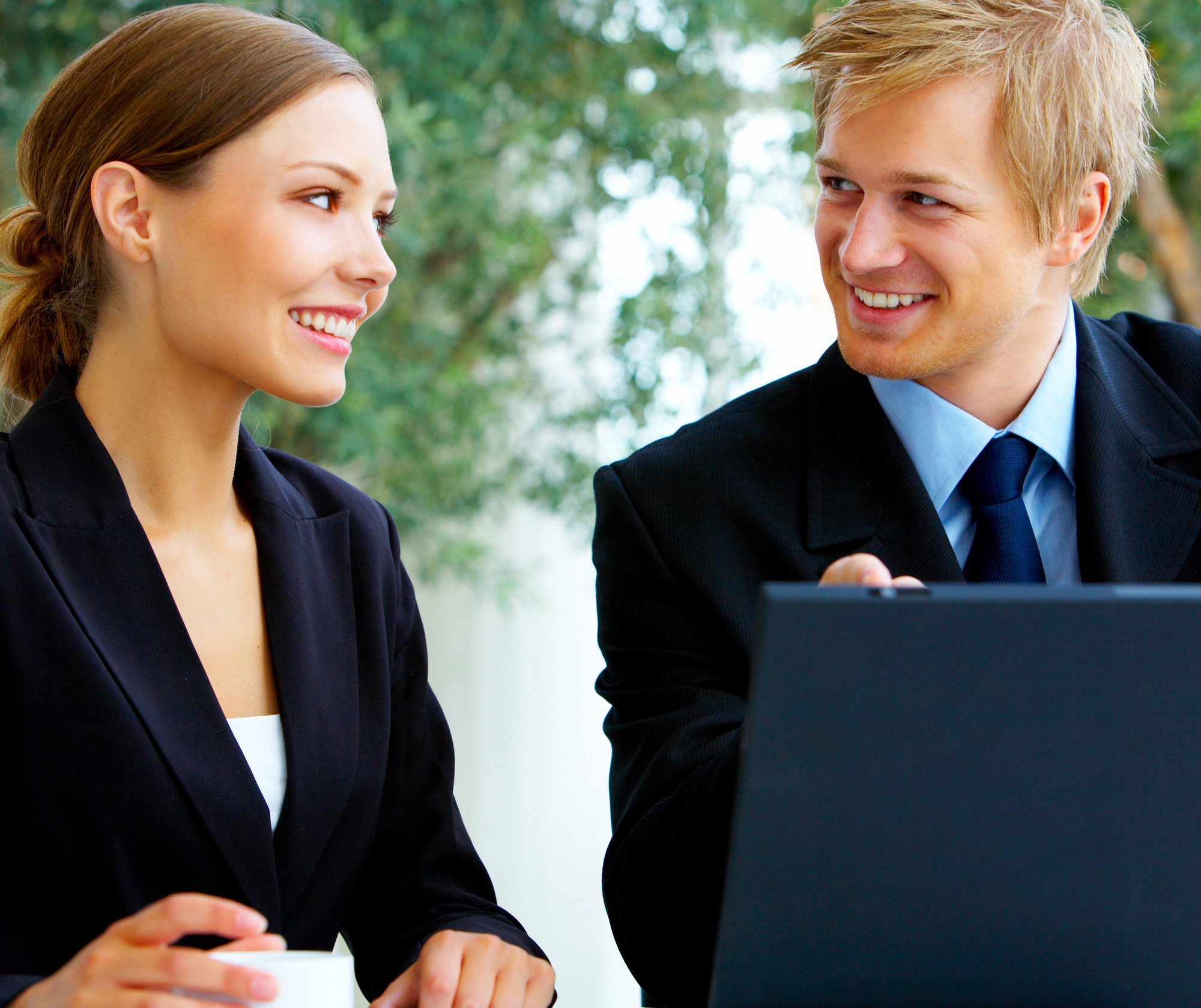 Immer mehr Unternehmen nehmen die Dienste von externen IT-Dienstleistern in Anspruch, Foto. Fotolia DL