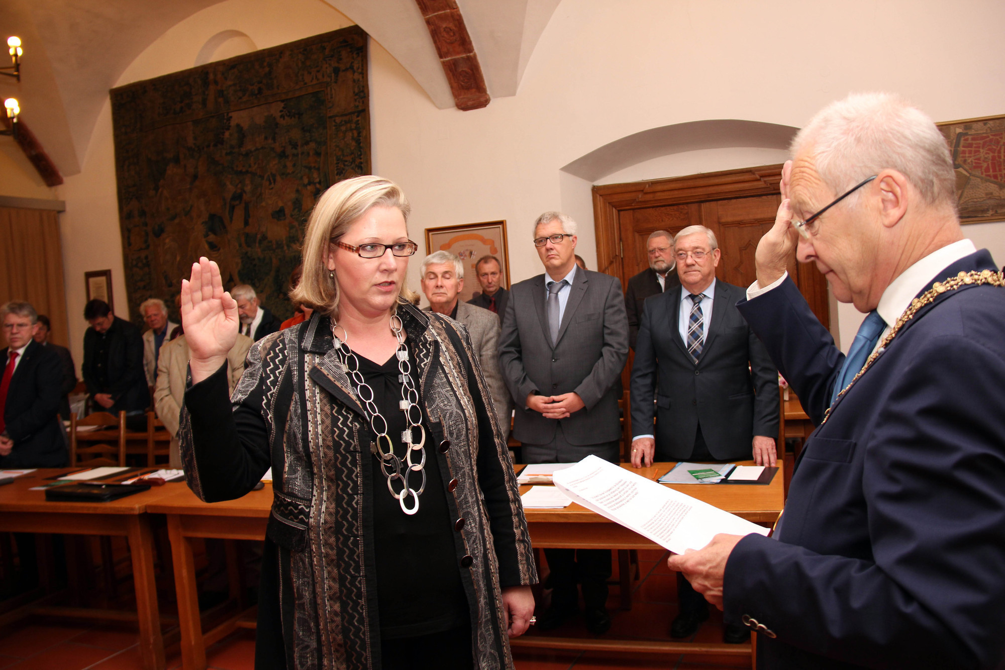 Vergangene Woche wurde Claudia Flemming im Stadtrat Memmingen vereidigt. Foto: Stadt Memmingen