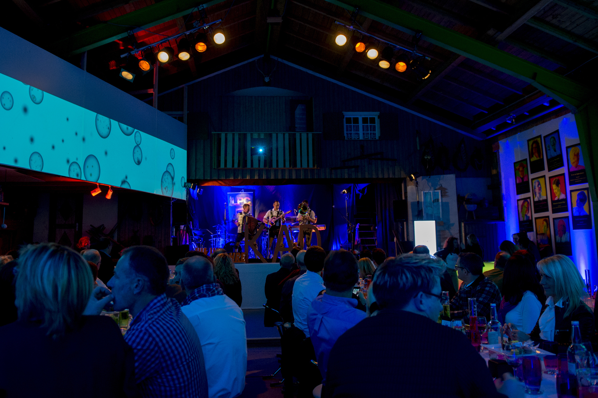 Blaue Suppe & Faust: 15 Jahre KAD Kongresse & Events