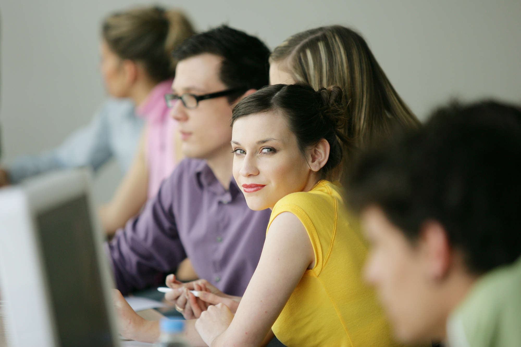 Immer mehr Berufstätige entscheiden sich für ein Studium neben dem Job - bei der FOM eine Möglichkeit. Foto: fotolia.de