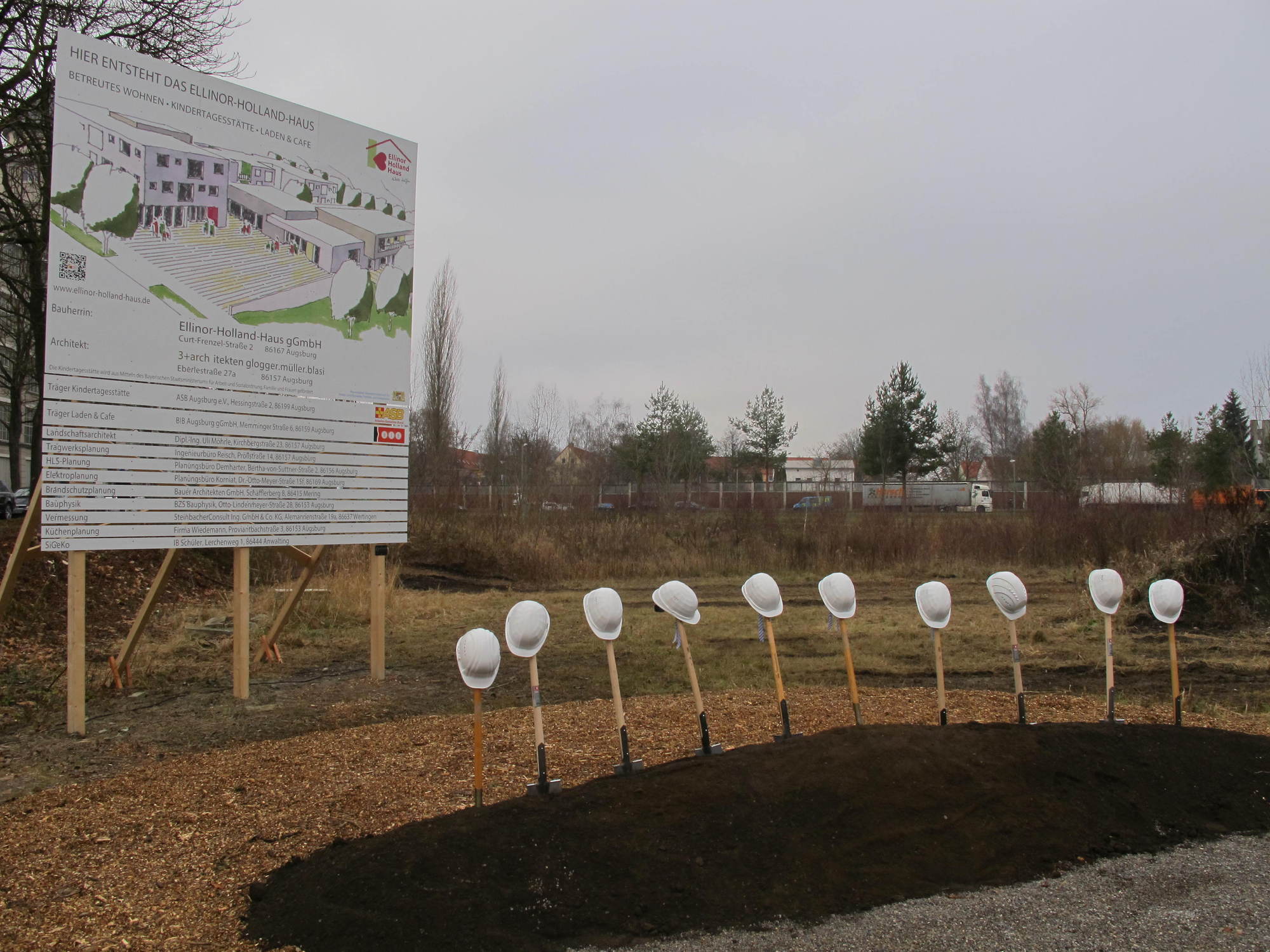 Spatenstich für das Ellinor-Holland-Haus im Textilviertel. Foto B4B SCHWABEN