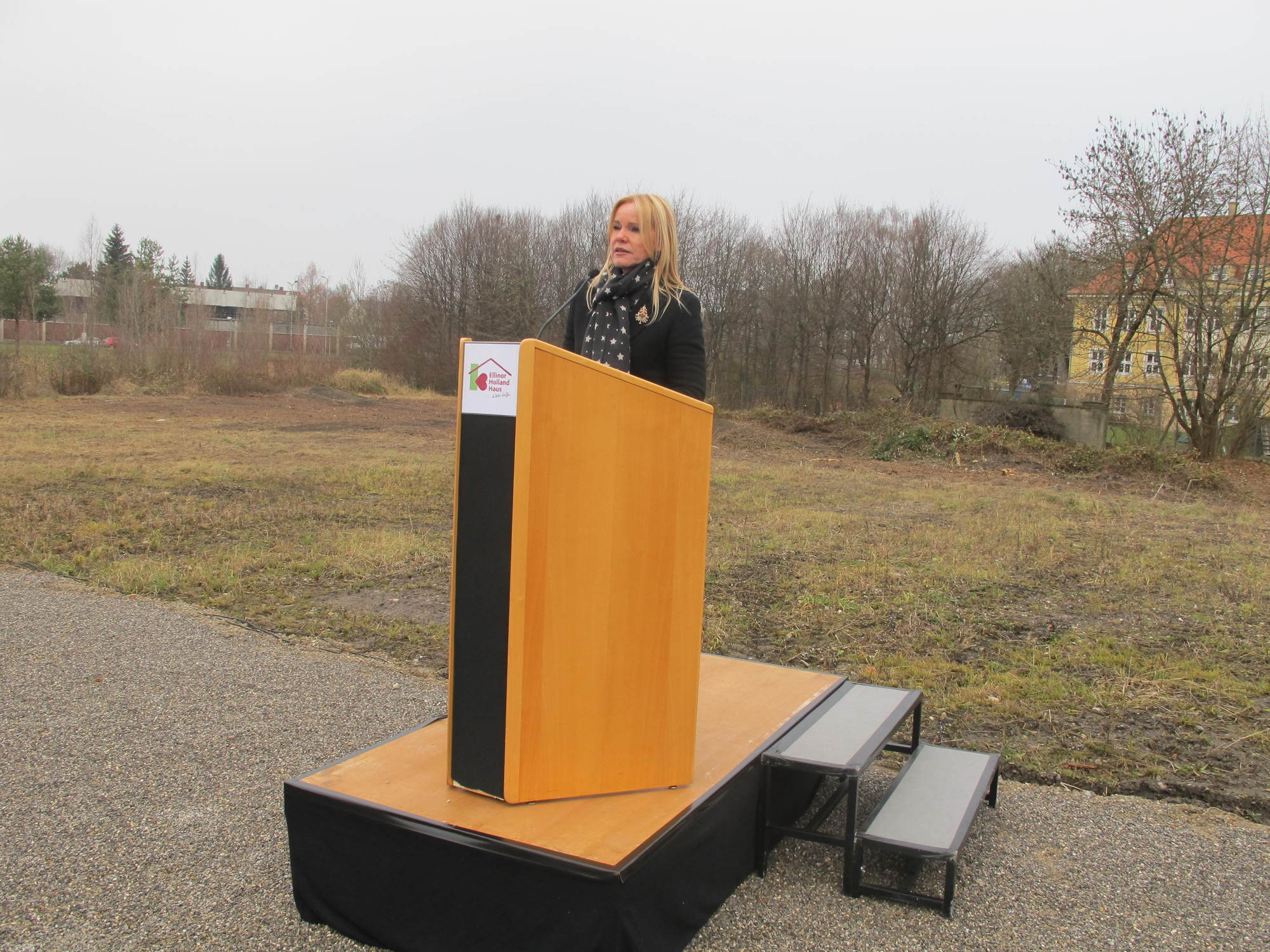 Spatenstich für das Ellinor-Holland-Haus im Textilviertel. Foto B4B SCHWABEN