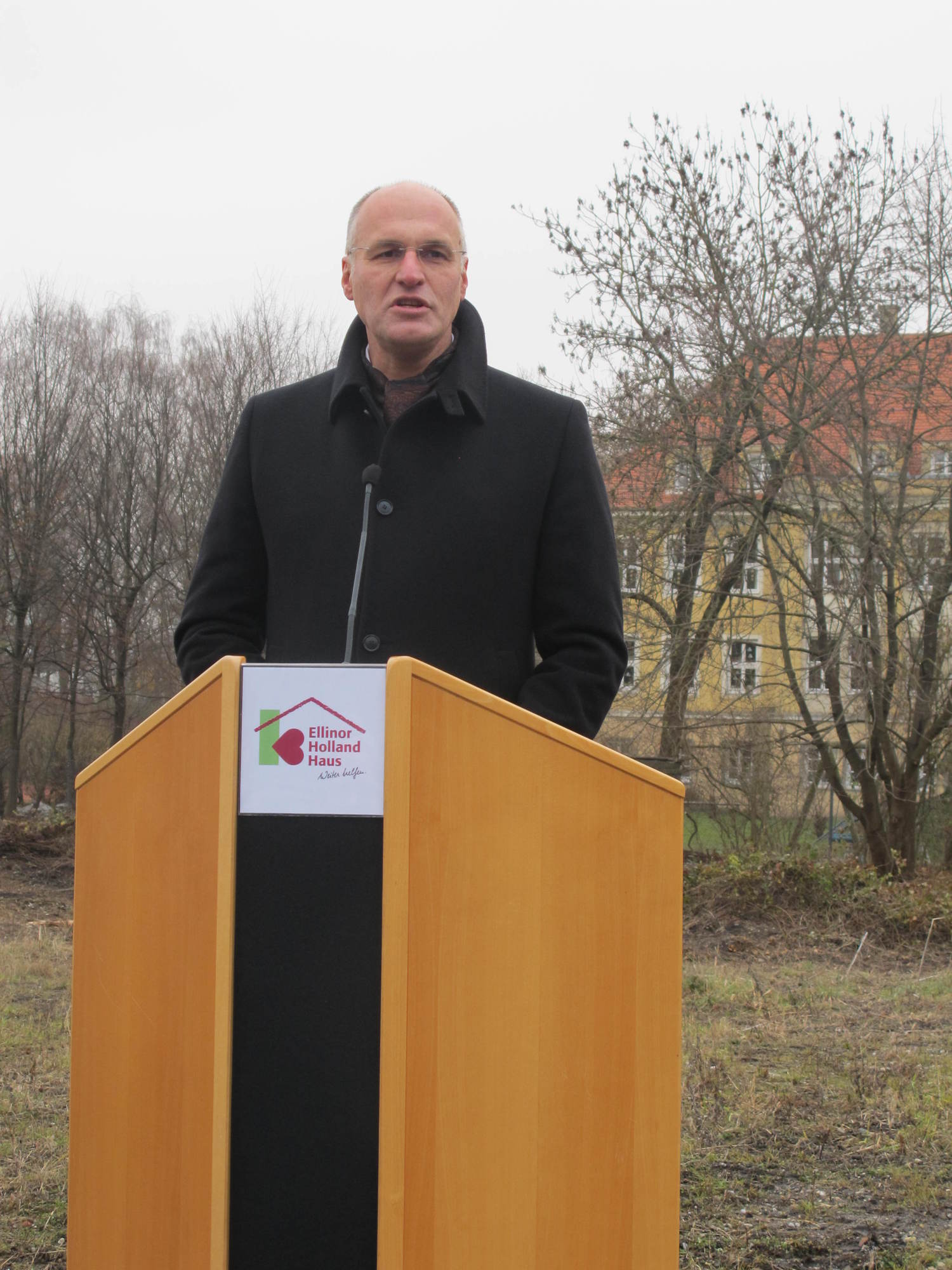 Spatenstich für das Ellinor-Holland-Haus im Textilviertel. Foto B4B SCHWABEN