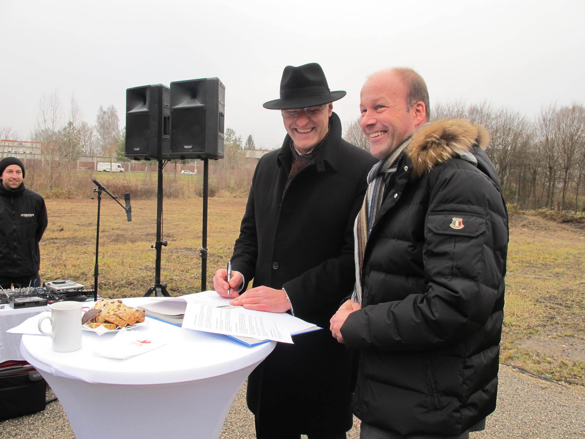 Spatenstich für das Ellinor-Holland-Haus im Textilviertel. Foto B4B SCHWABEN