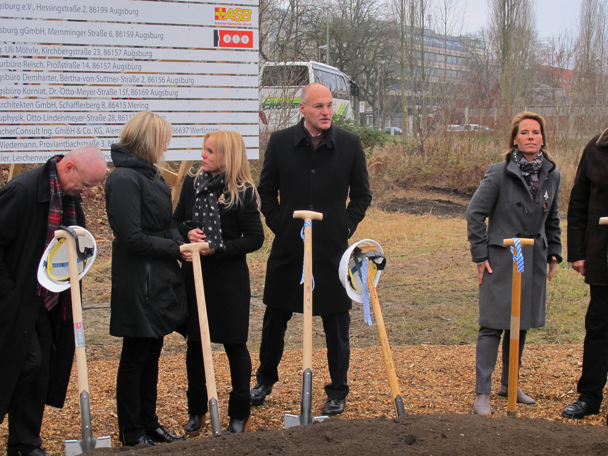 Spatenstich für das Ellinor-Holland-Haus im Textilviertel. Foto B4B SCHWABEN