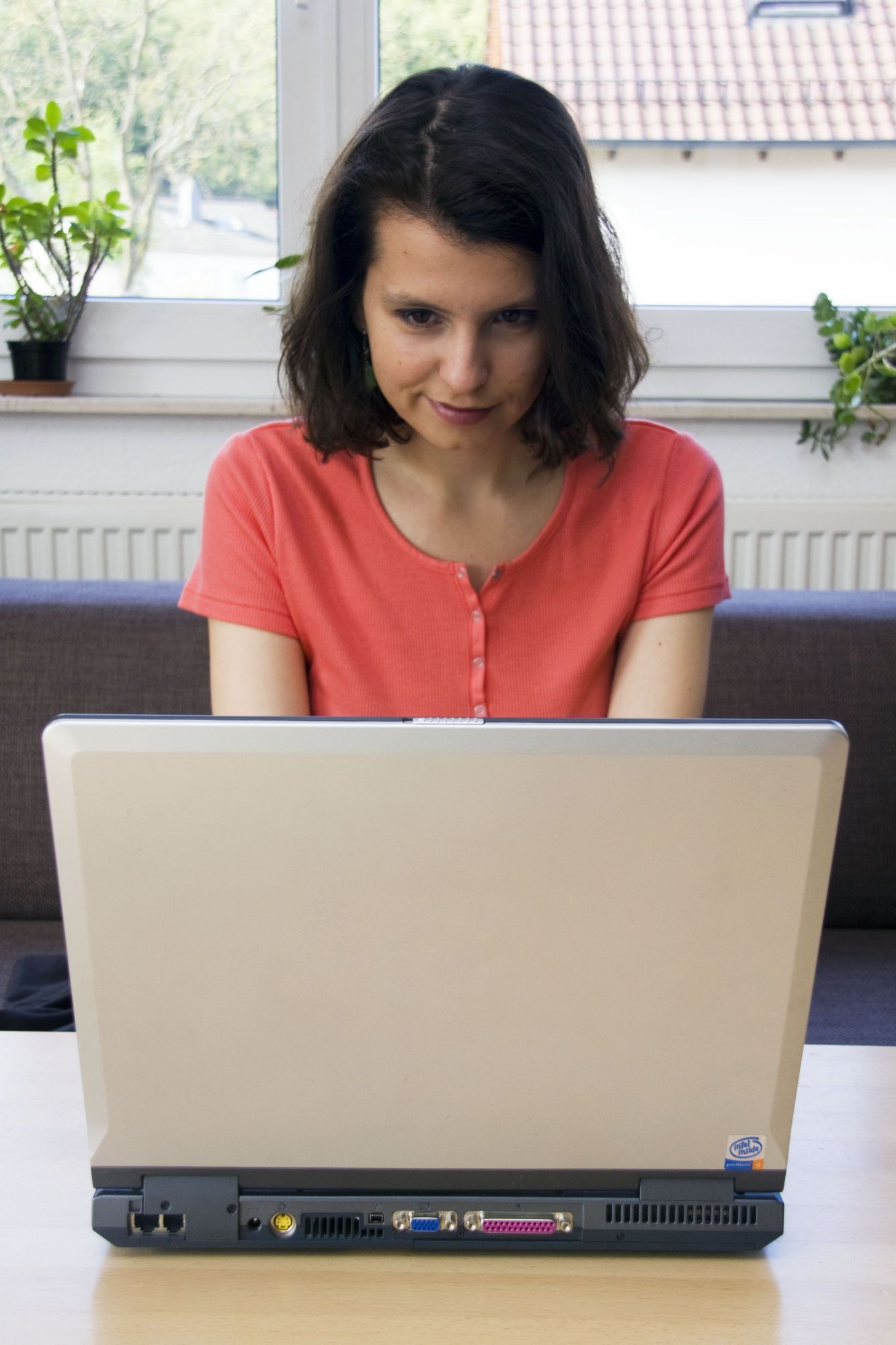 ver.di möchte junge Frauen und Männer auf sein Online-Portal locken. Foto: Andreas Morlok / pixelio.de