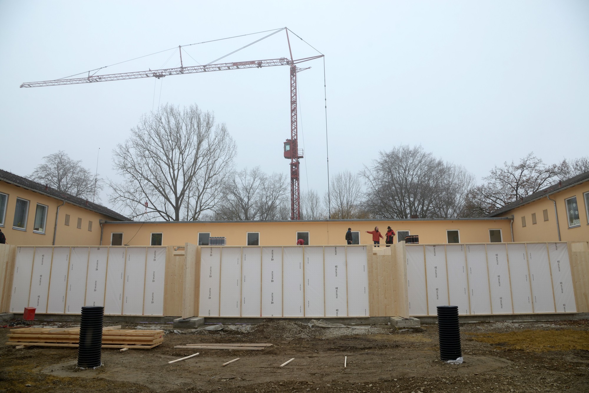 Die Neubaumaßnahme im Innenhofbereich nimmt Formen an. Foto: Stadt Augsburg