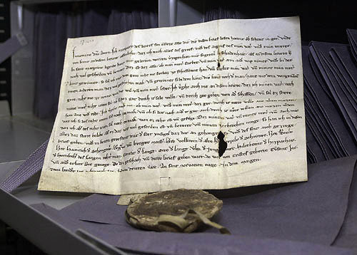 Alte Schriftrolle. Foto: Stadtarchiv Augsburg