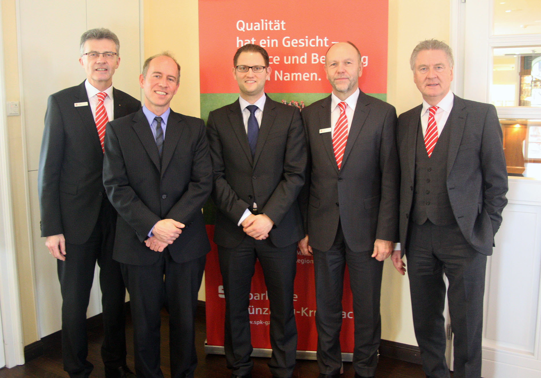 Uwe Leikert, Torsten Volkmann, Ulrich Reiser, Josef Leeb und Walter Pache. Foto: Sparkasse Günzburg-Krumbach