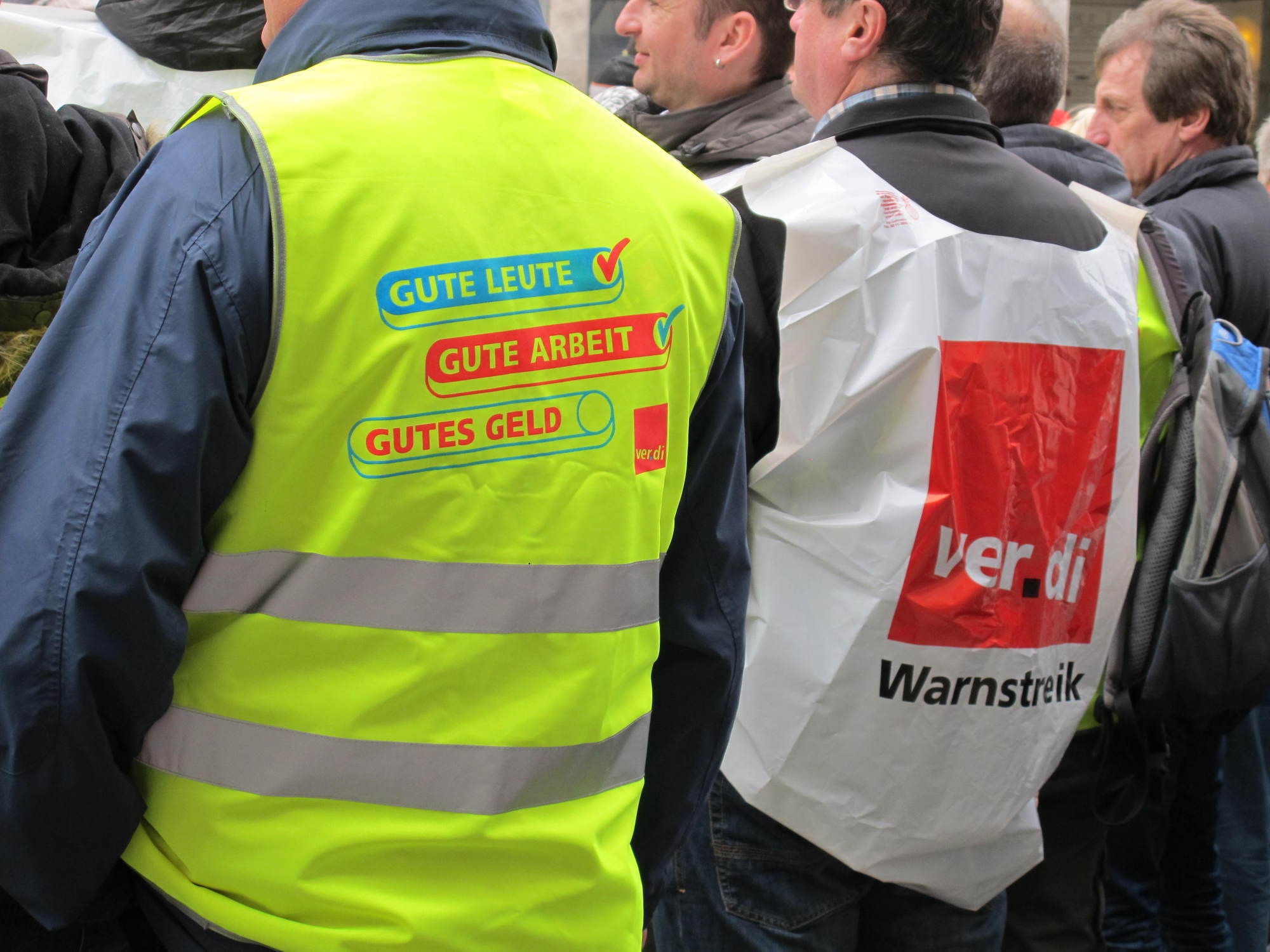Öffentlicher Dienst streikt: Umzug und Kundgebung von ver.di