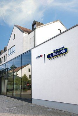 Auch das Förderwerk St. Elisabeth präsentiert sich bei dem bunten Veranstaltungsmix der Augsburg Open. Foto: kjf