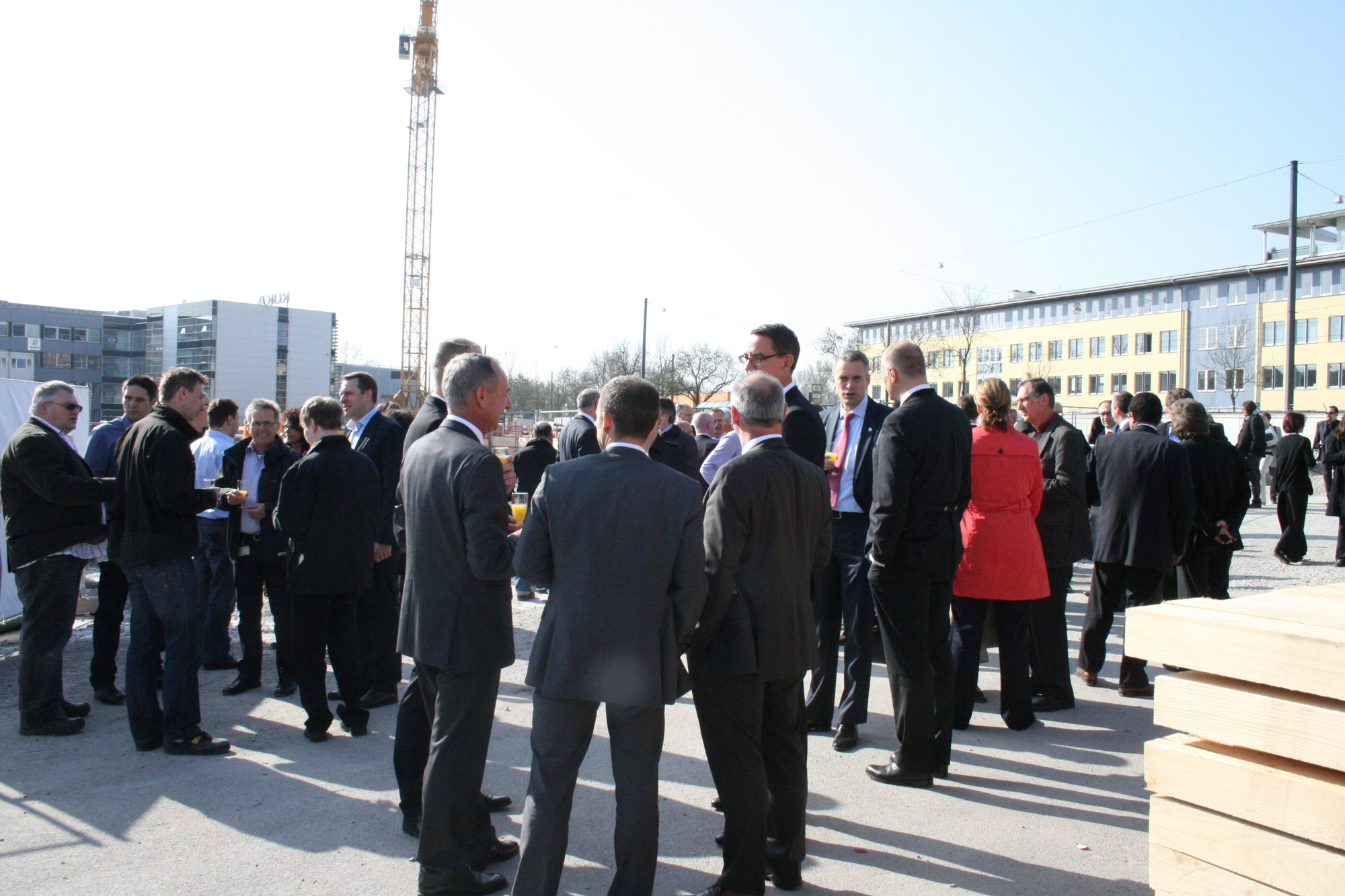 Grundsteinlegung des neuen Entwicklungs- und Technologienzentrums der KUKA AG. Foto: B4B SCHWABEN