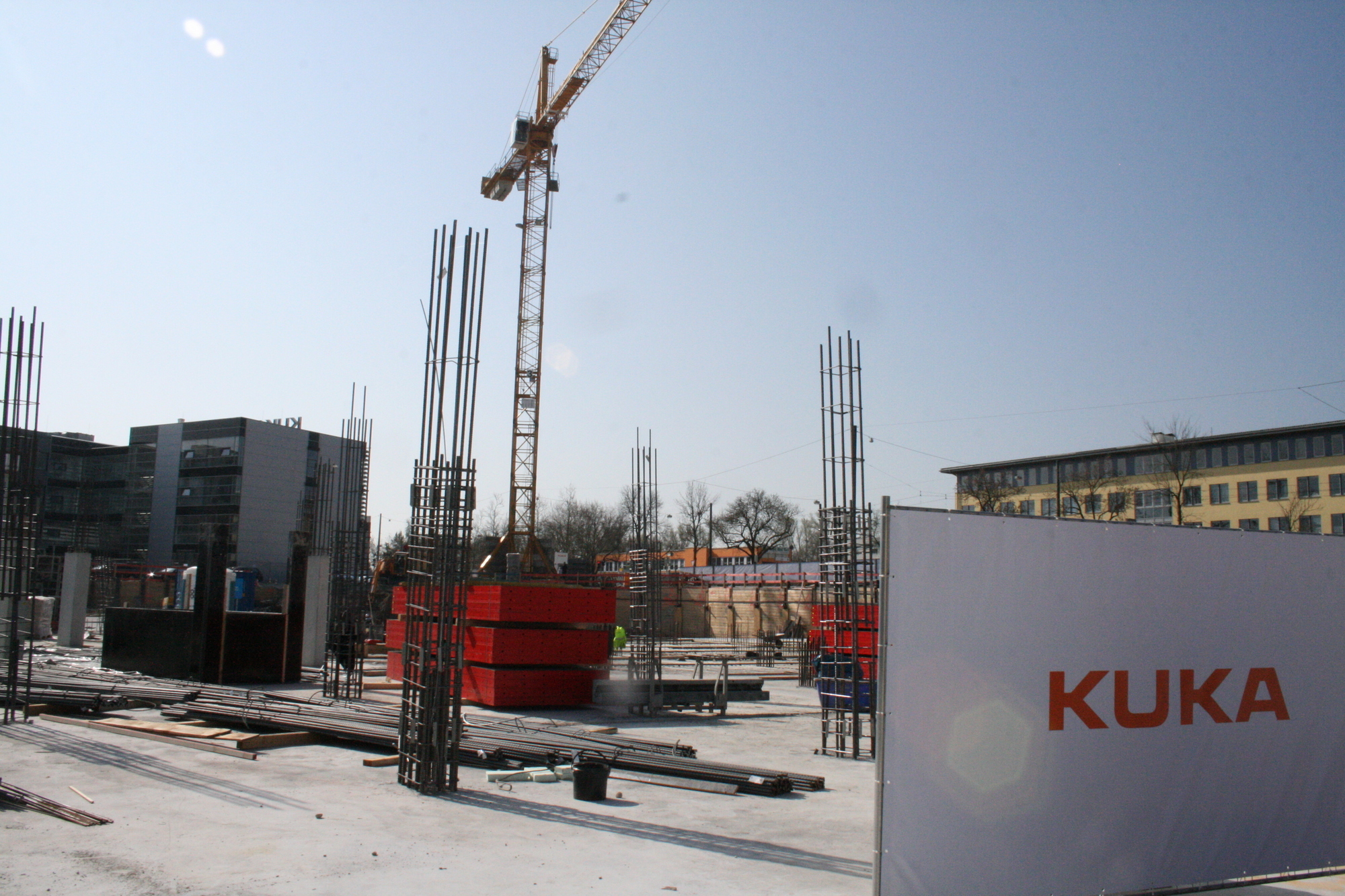 Grundsteinlegung des neuen Entwicklungs- und Technologienzentrums der KUKA AG. Foto: B4B SCHWABEN