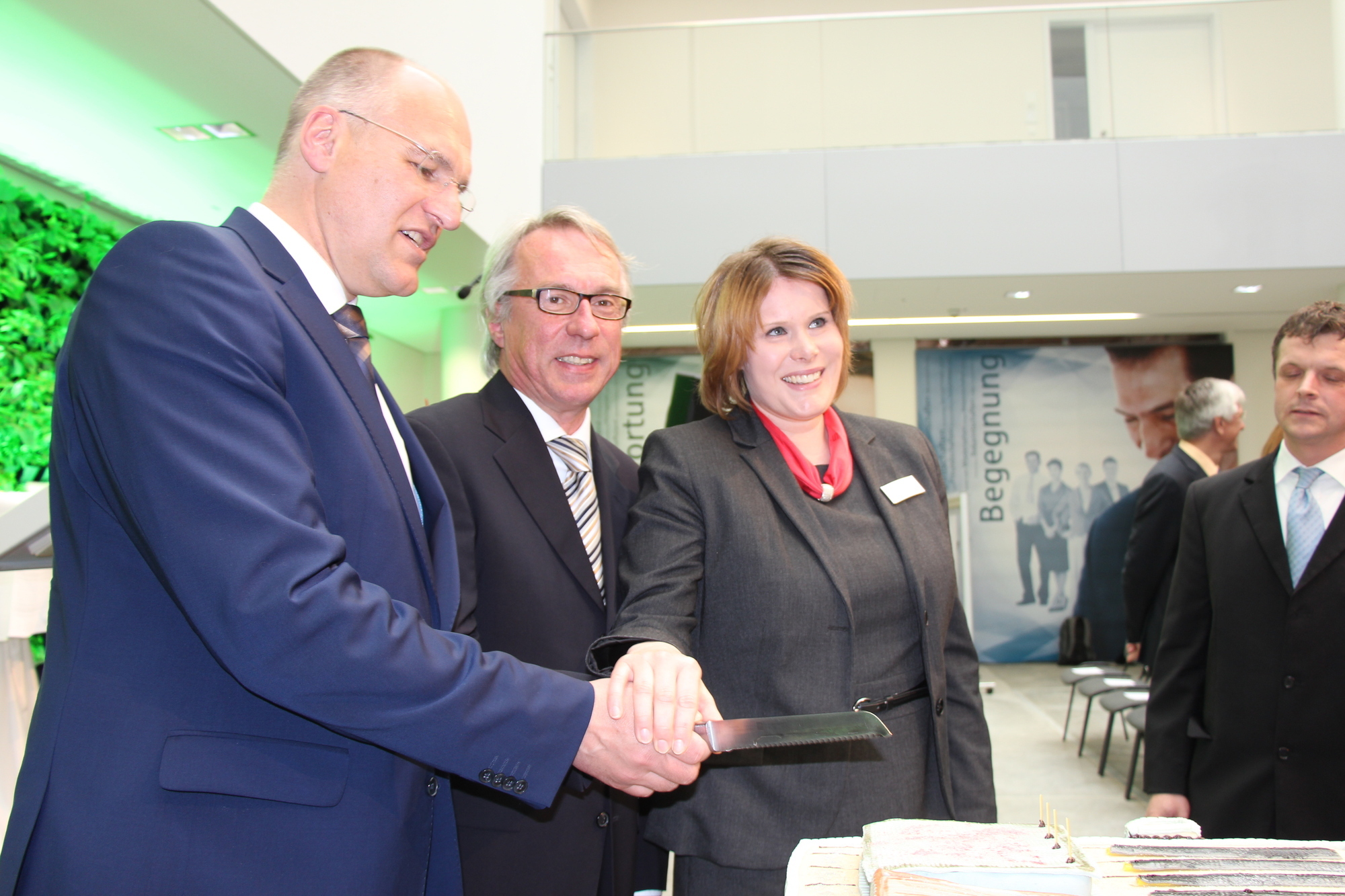 Wiederöffnung der Stadtsparkasse in Friedberg