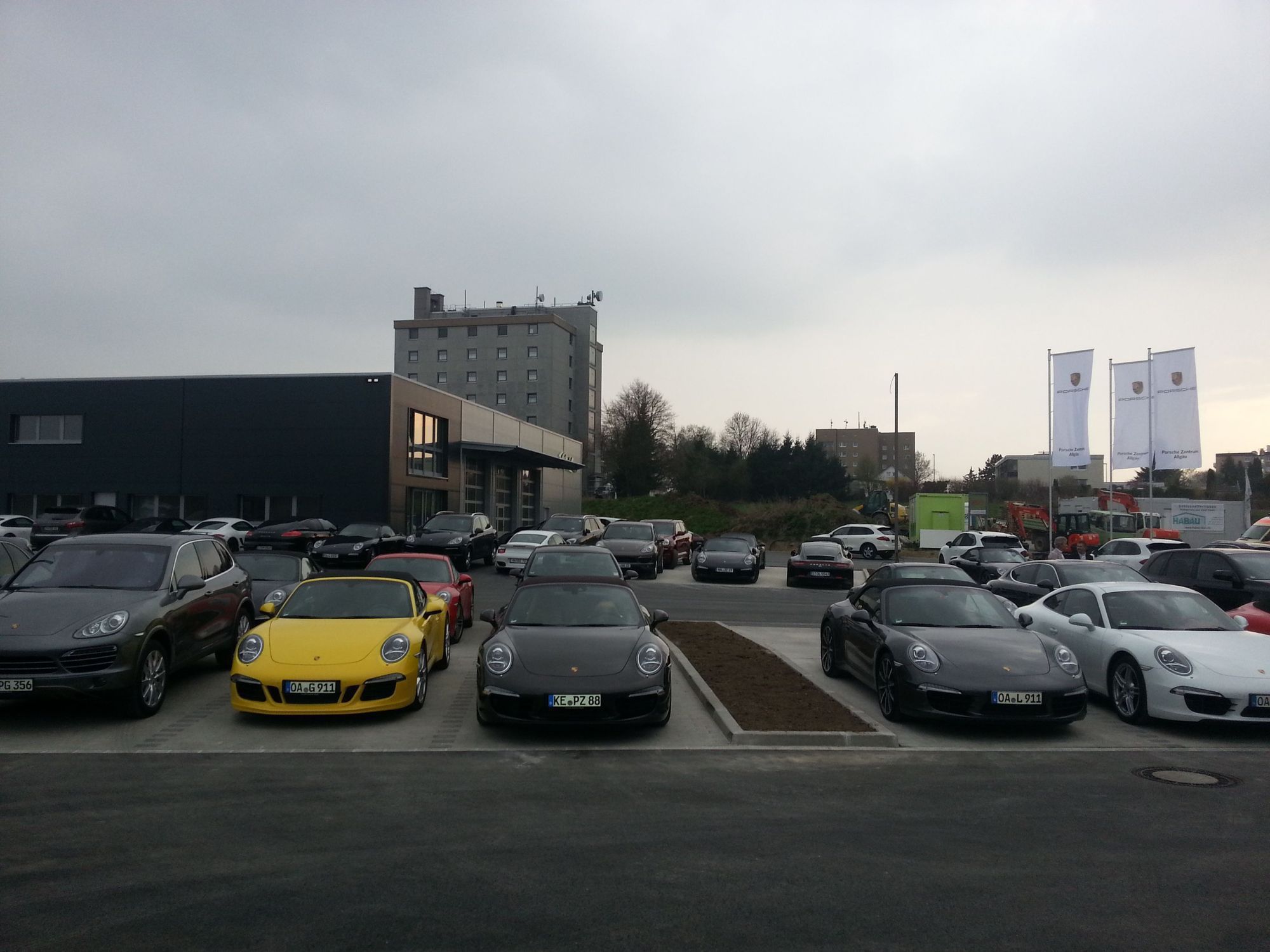 Eröffnungsfeier: Porsche Zentrum Allgäu.