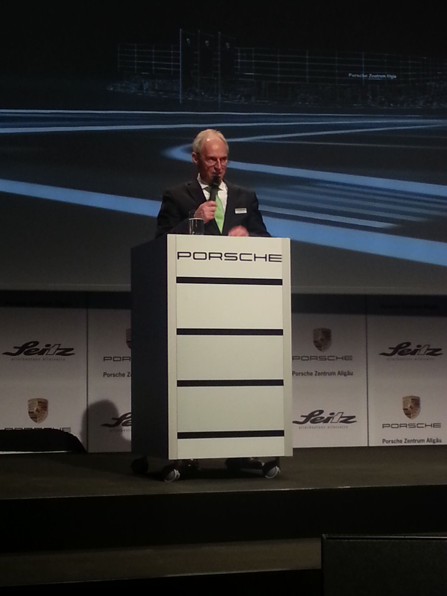 Eröffnungsfeier: Porsche Zentrum Allgäu.