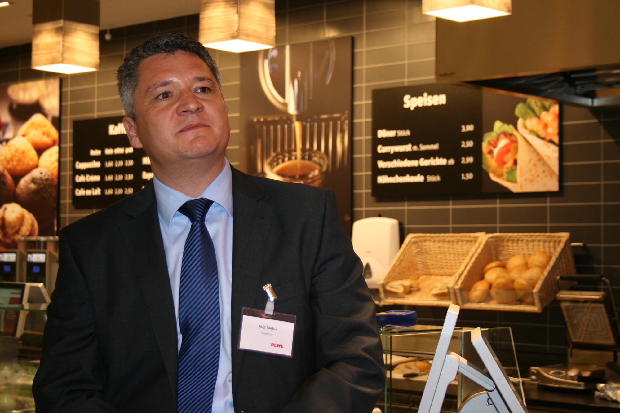 So sieht der neue REWE CITY in der Maxstraße von innen aus. Foto: B4B SCHWABEN