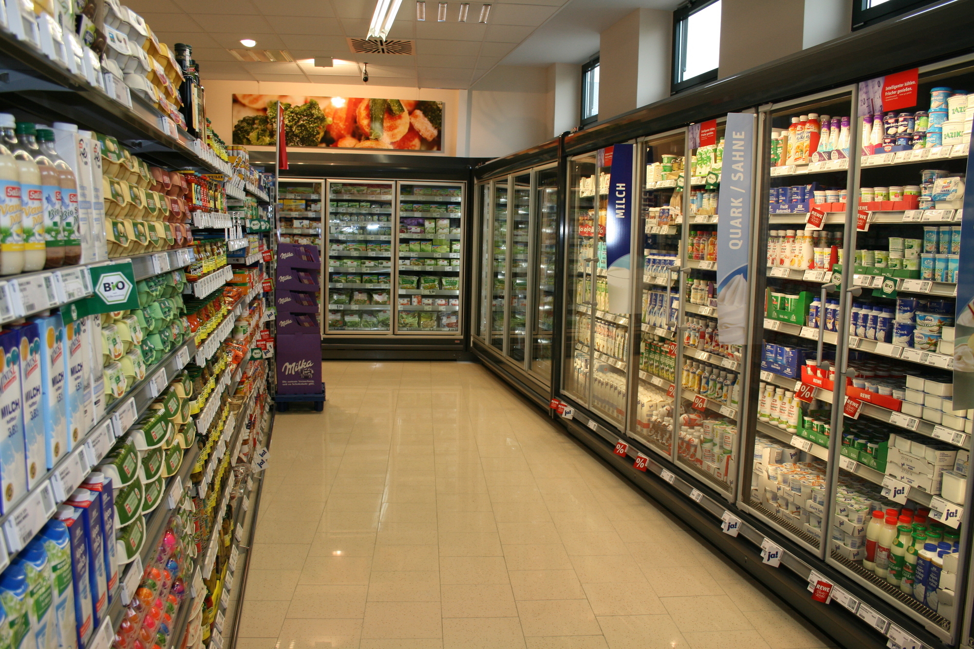 So sieht der neue REWE CITY in der Maxstraße von innen aus. Foto: B4B SCHWABEN