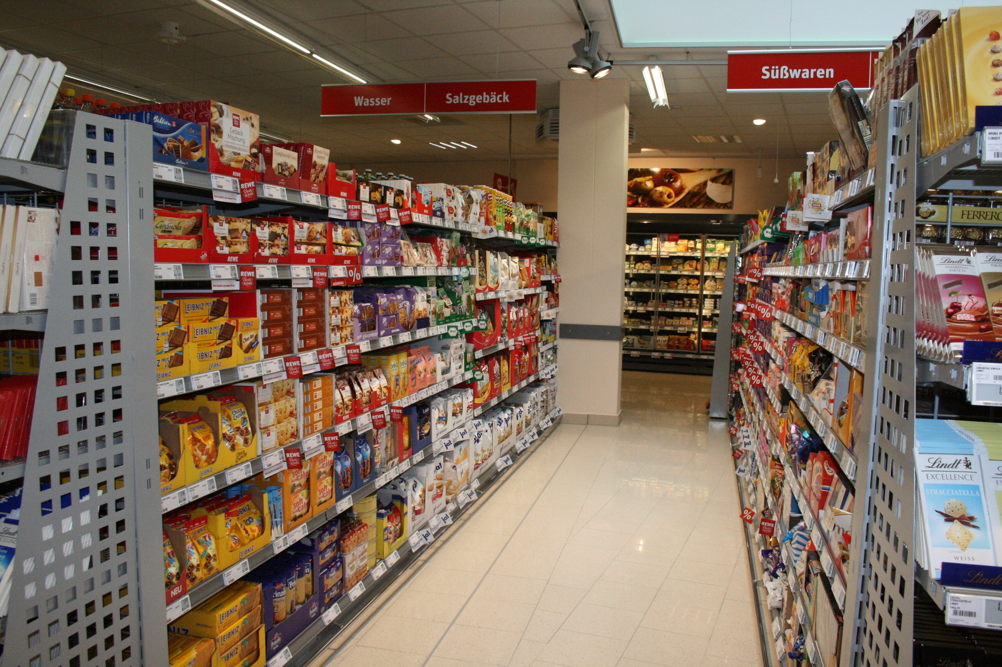 So sieht der neue REWE CITY in der Maxstraße von innen aus. Foto: B4B SCHWABEN