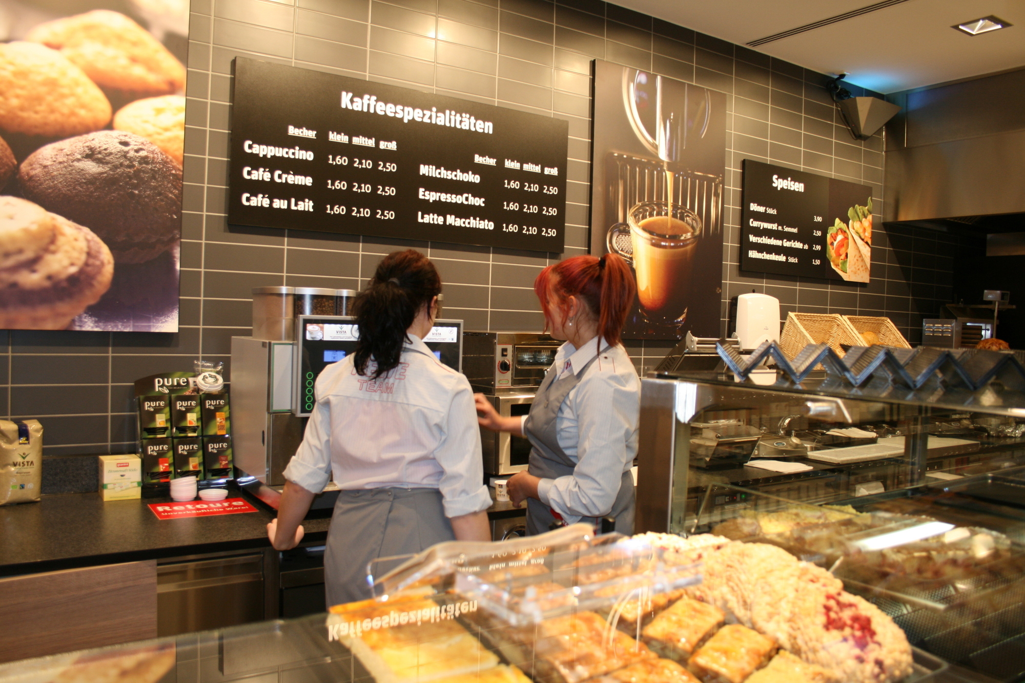 So sieht der neue REWE CITY in der Maxstraße von innen aus. Foto: B4B SCHWABEN