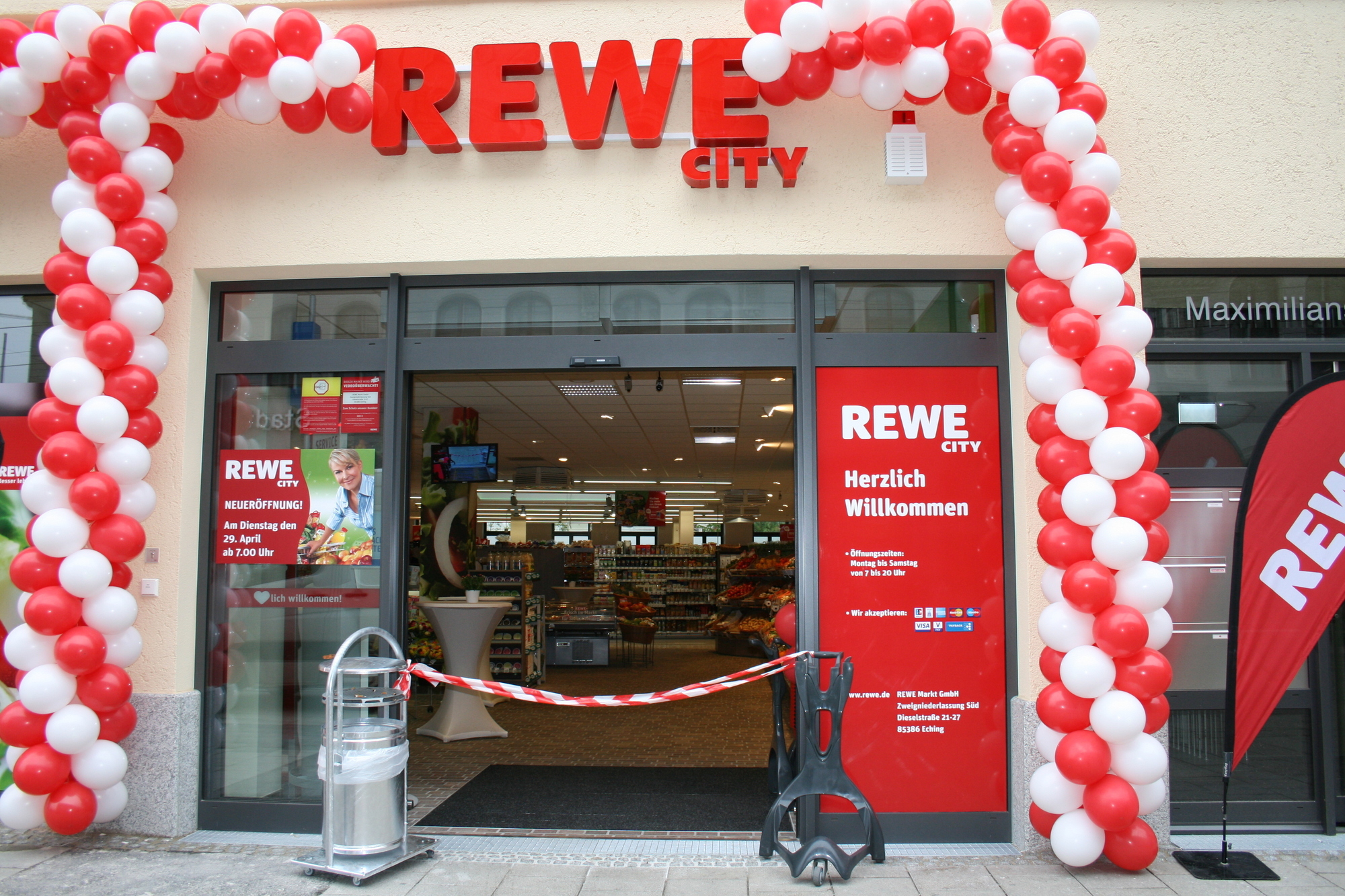 So sieht der neue REWE CITY in der Maxstraße von innen aus. Foto: B4B SCHWABEN