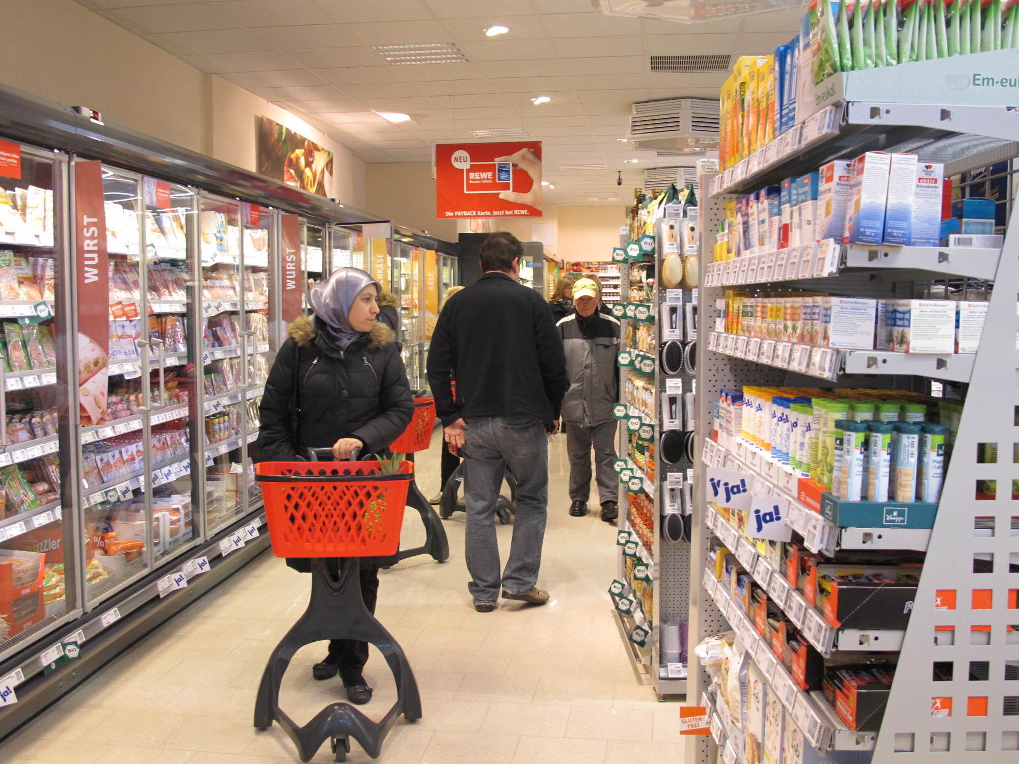 Der neue REWE CITY wird von den Kunden sehr gut angenommen. Foto: B4B SCHWABEN