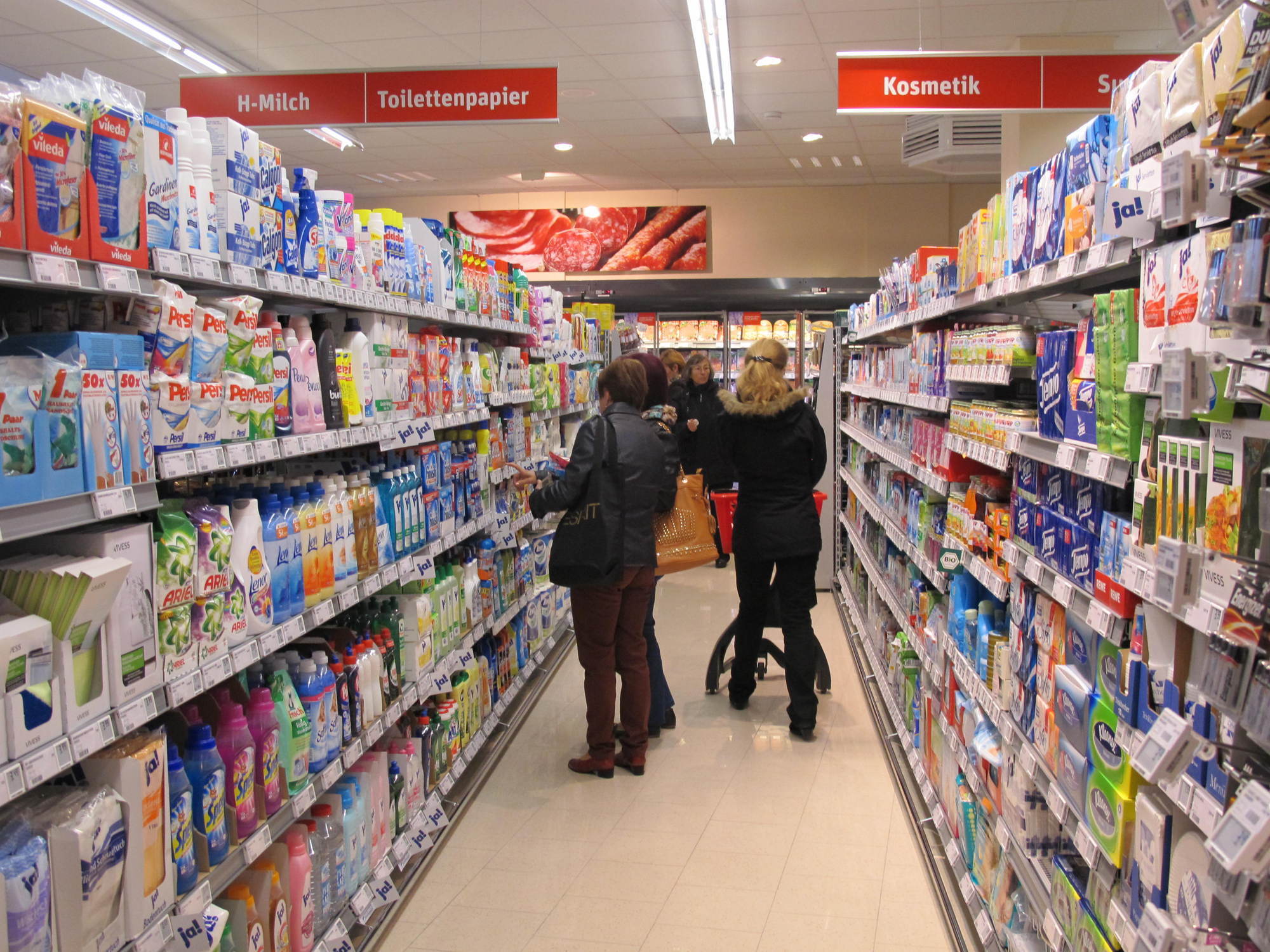 Der neue REWE CITY wird von den Kunden sehr gut angenommen. Foto: B4B SCHWABEN