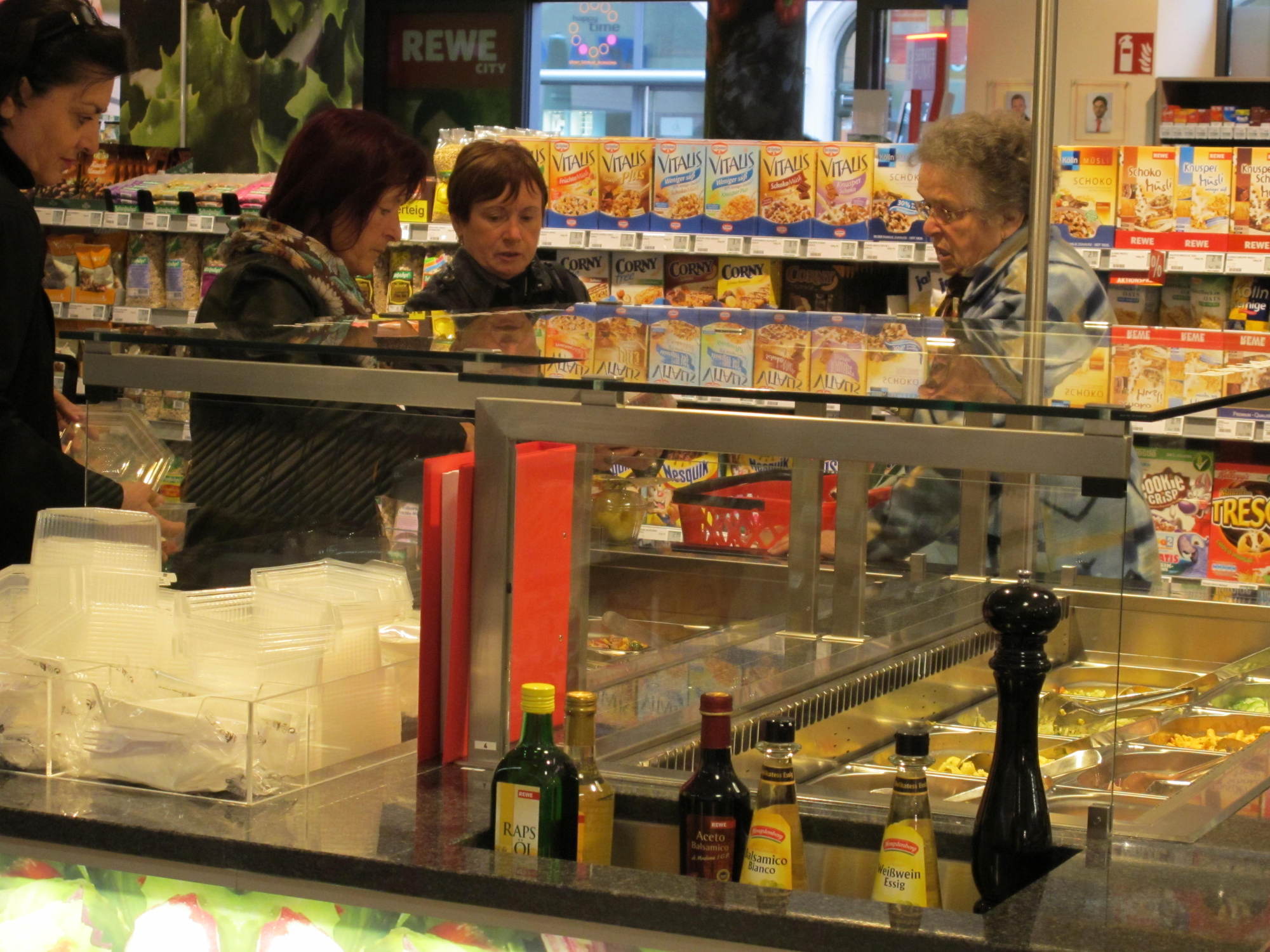 Der neue REWE CITY wird von den Kunden sehr gut angenommen. Foto: B4B SCHWABEN