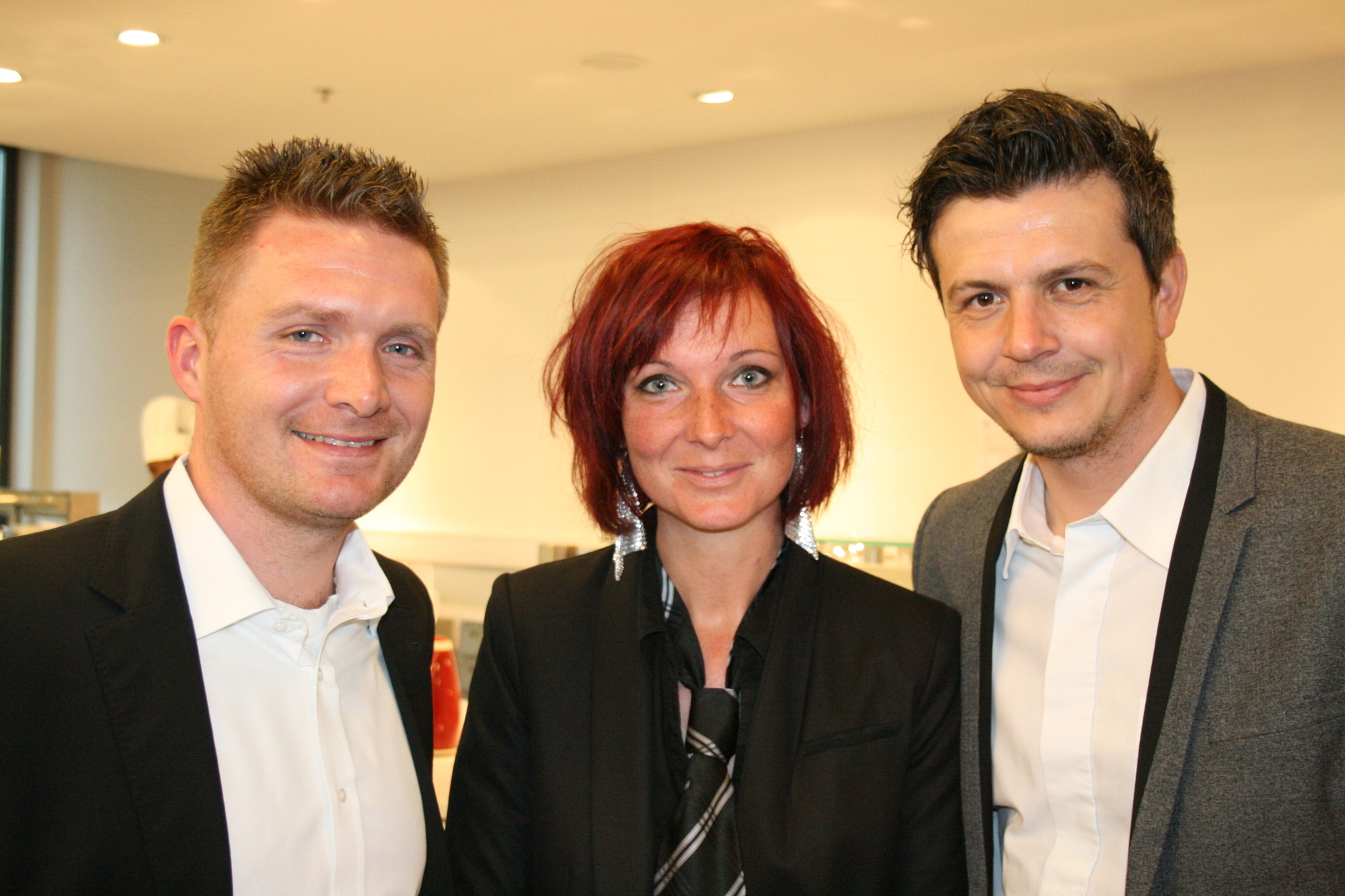 Die Spieler des FC Augsburg trafen sich mit Freunden und Sponsoren bei der Casino Night in der SGL arena. Foto: B4B SCHWABEN