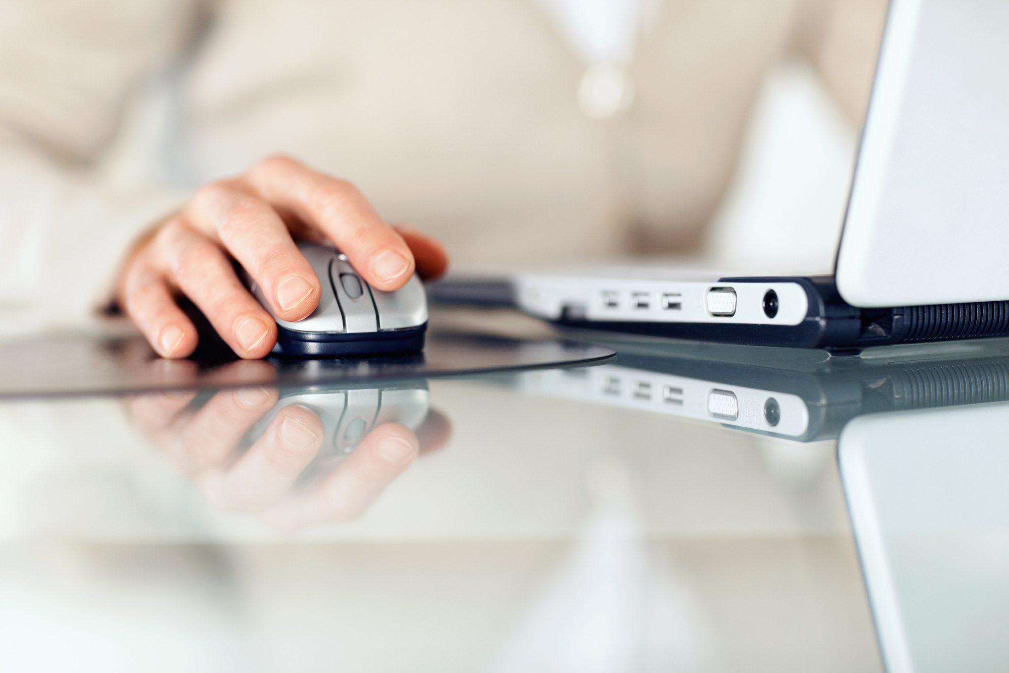 Fujitsu steht mit dem Werk Augsburg für „IT made in Germany“. Foto: fotolia.de