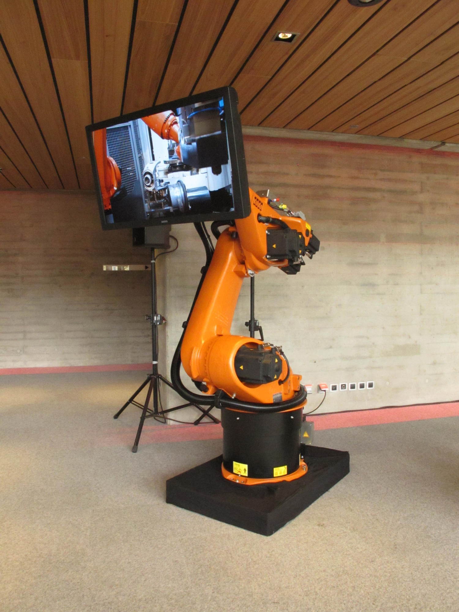 Rund 600 Aktionäre fanden sich zur KUKA-Hauptversammlung ins Kongresszentrum Augsburg ein. Foto: B4B SCHWABEN
