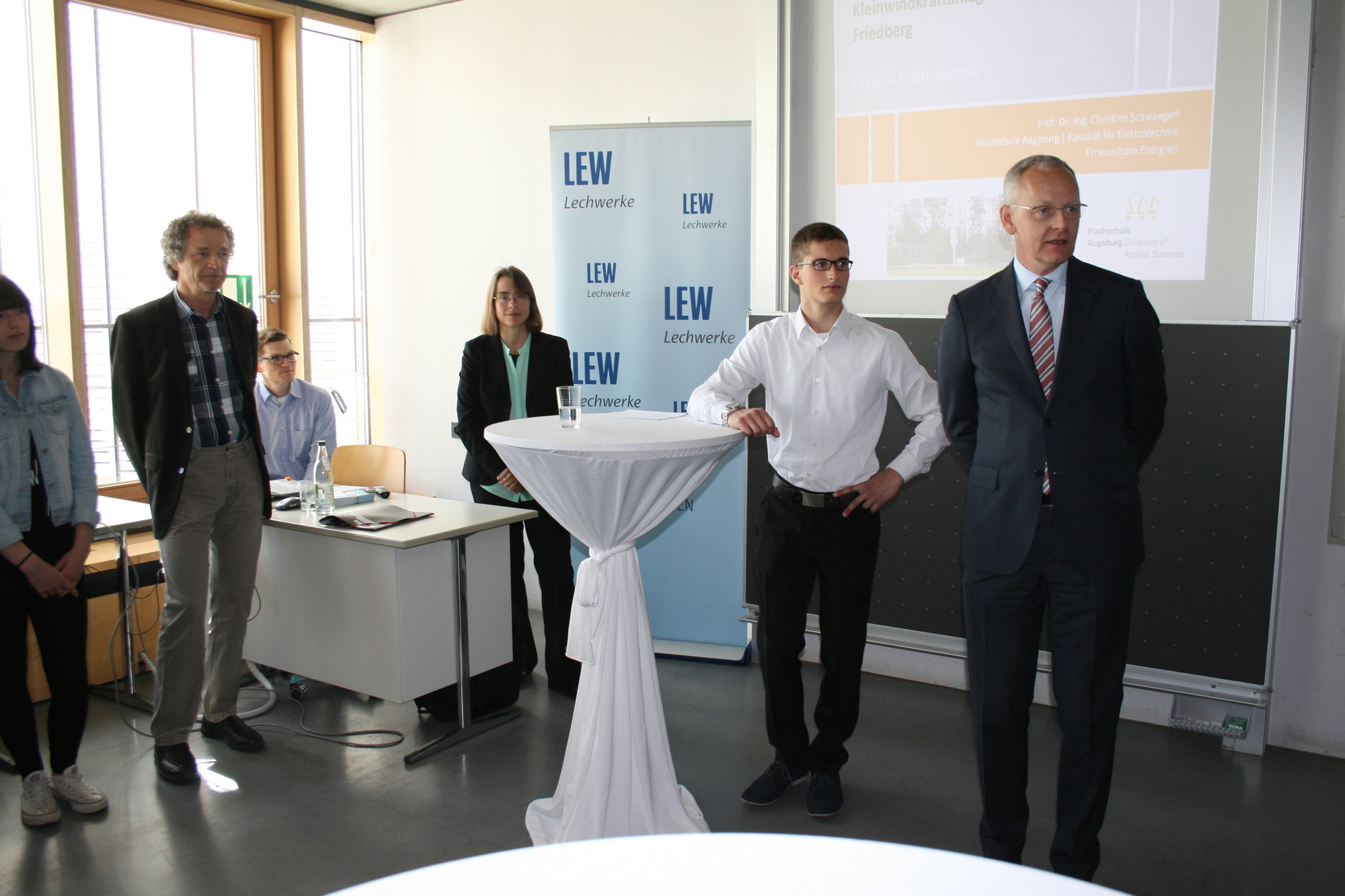 Offizielle Inbetriebnahme der LEW-Kleinwindanlage in Friedberg. Foto: B4B SCHWABEN