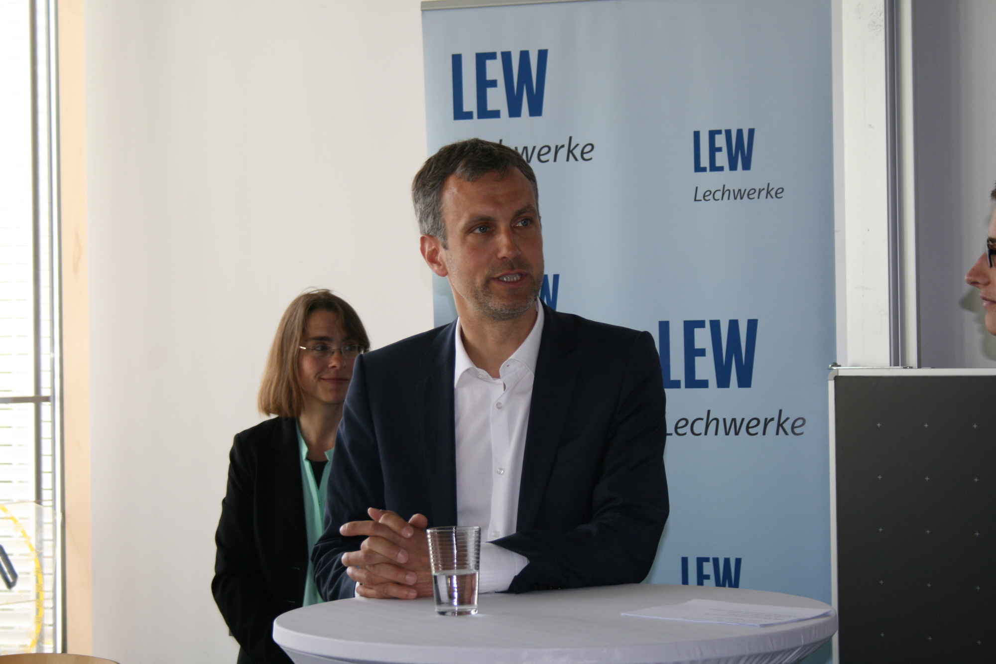Offizielle Inbetriebnahme der LEW-Kleinwindanlage in Friedberg. Foto: B4B SCHWABEN