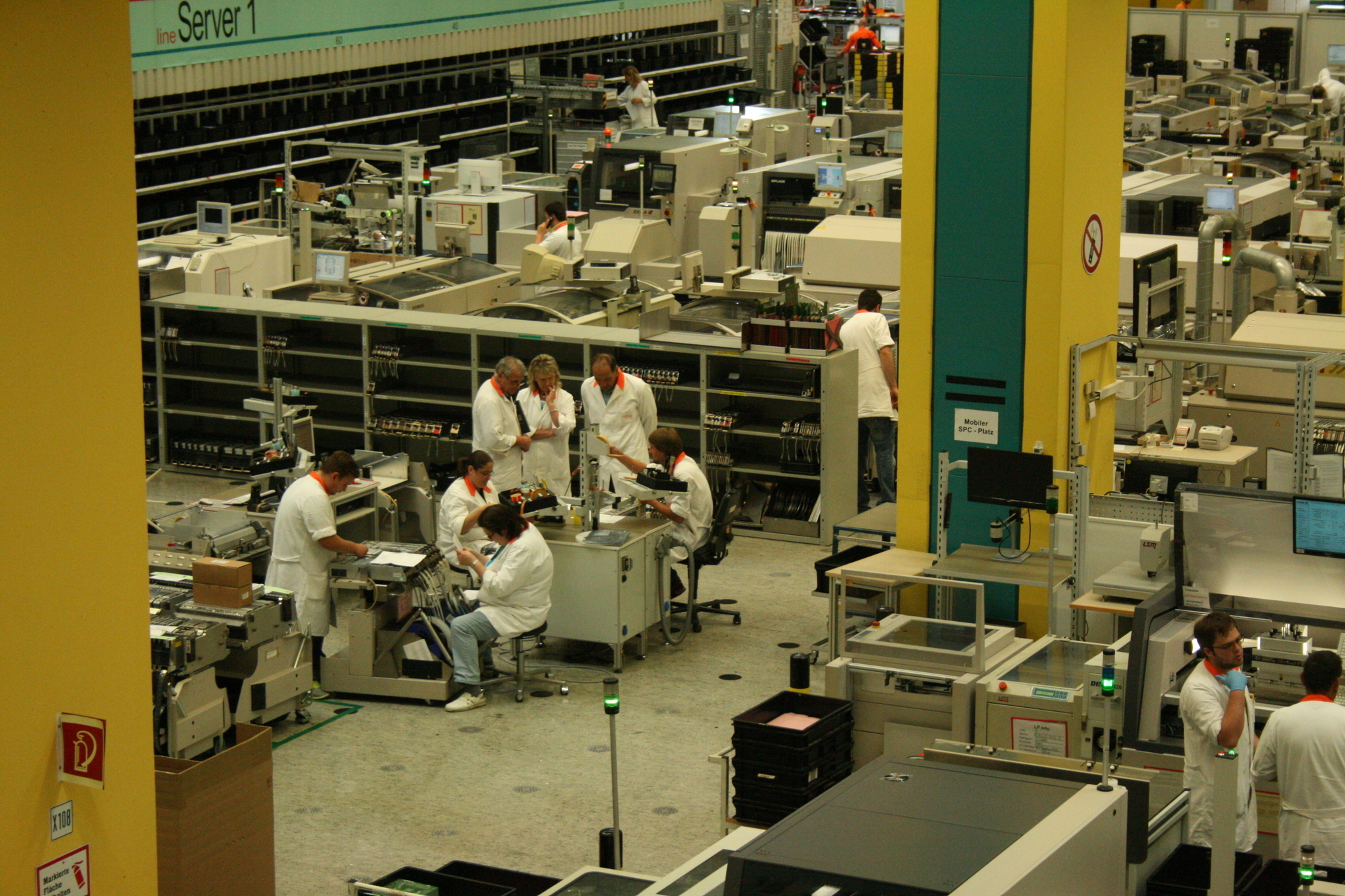 Fujitsu zeigt seine einzige PC-Fertigung, die es in Deutschland noch gibt. Foto: B4B SCHWABEN