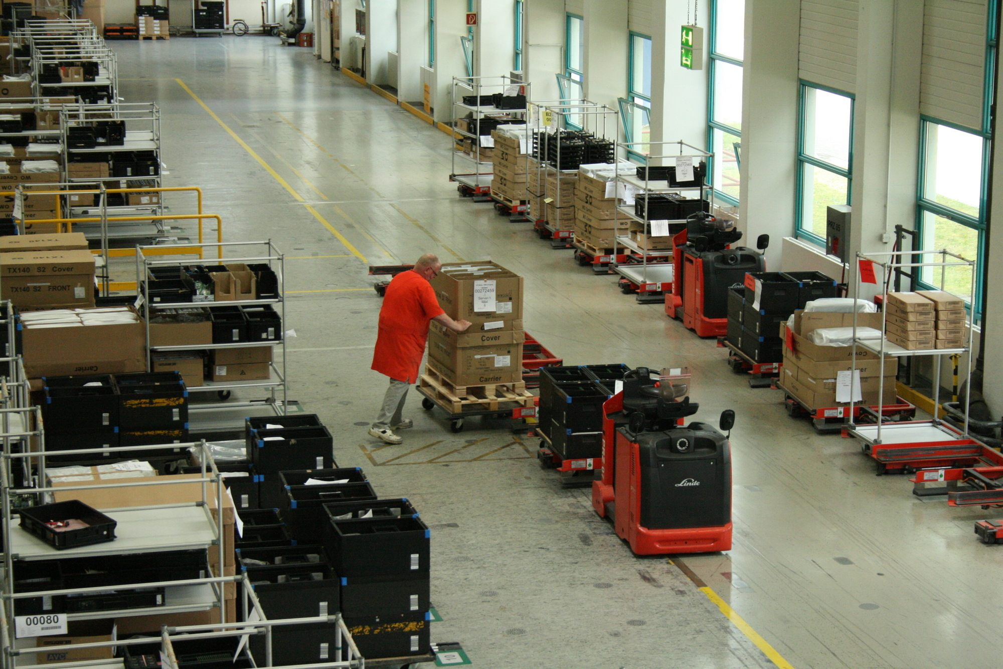 Fujitsu zeigt seine einzige PC-Fertigung, die es in Deutschland noch gibt. Foto: B4B SCHWABEN