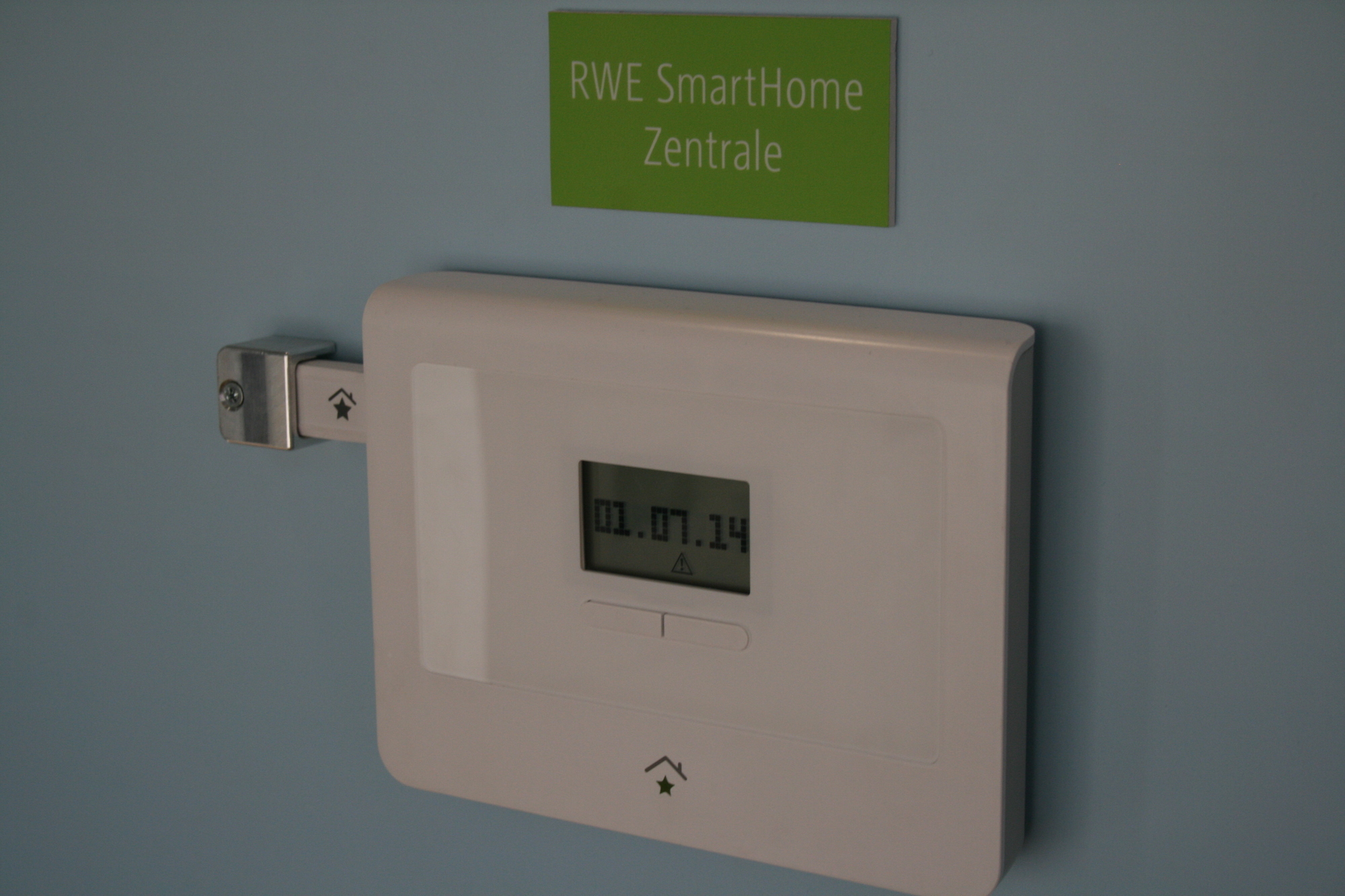 LEW und RWE drücken den Startknopf für eine neue intelligente Zukunft der Stromversorgung. Foto: B4B SCHWABEN
