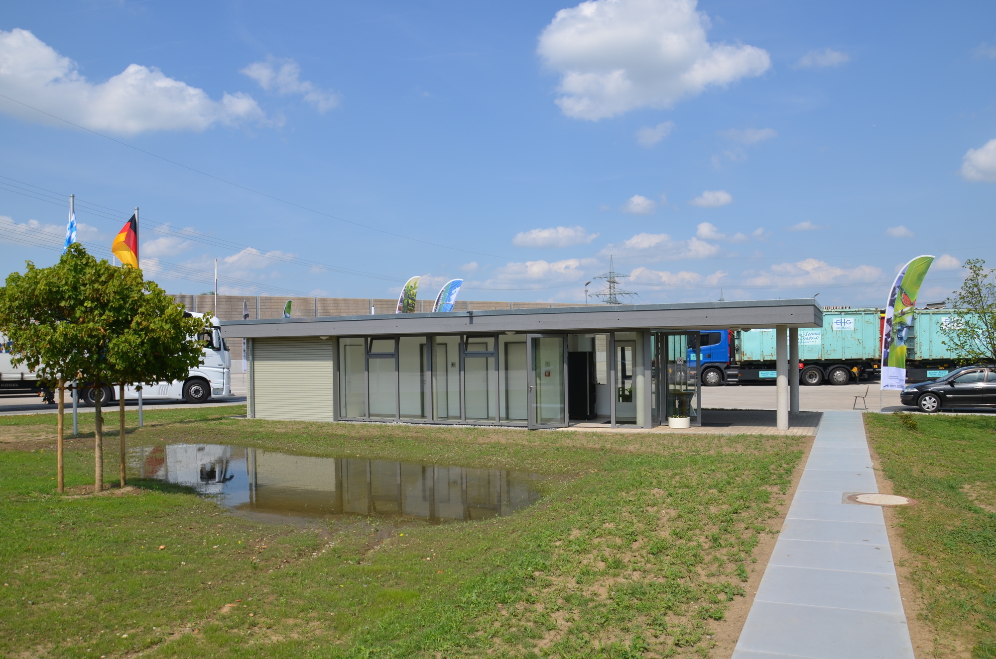 Feierliche Eröffnung des neuen LKW-Parkplatz der LSW. Foto: Lech-Stahlwerke GmbH
