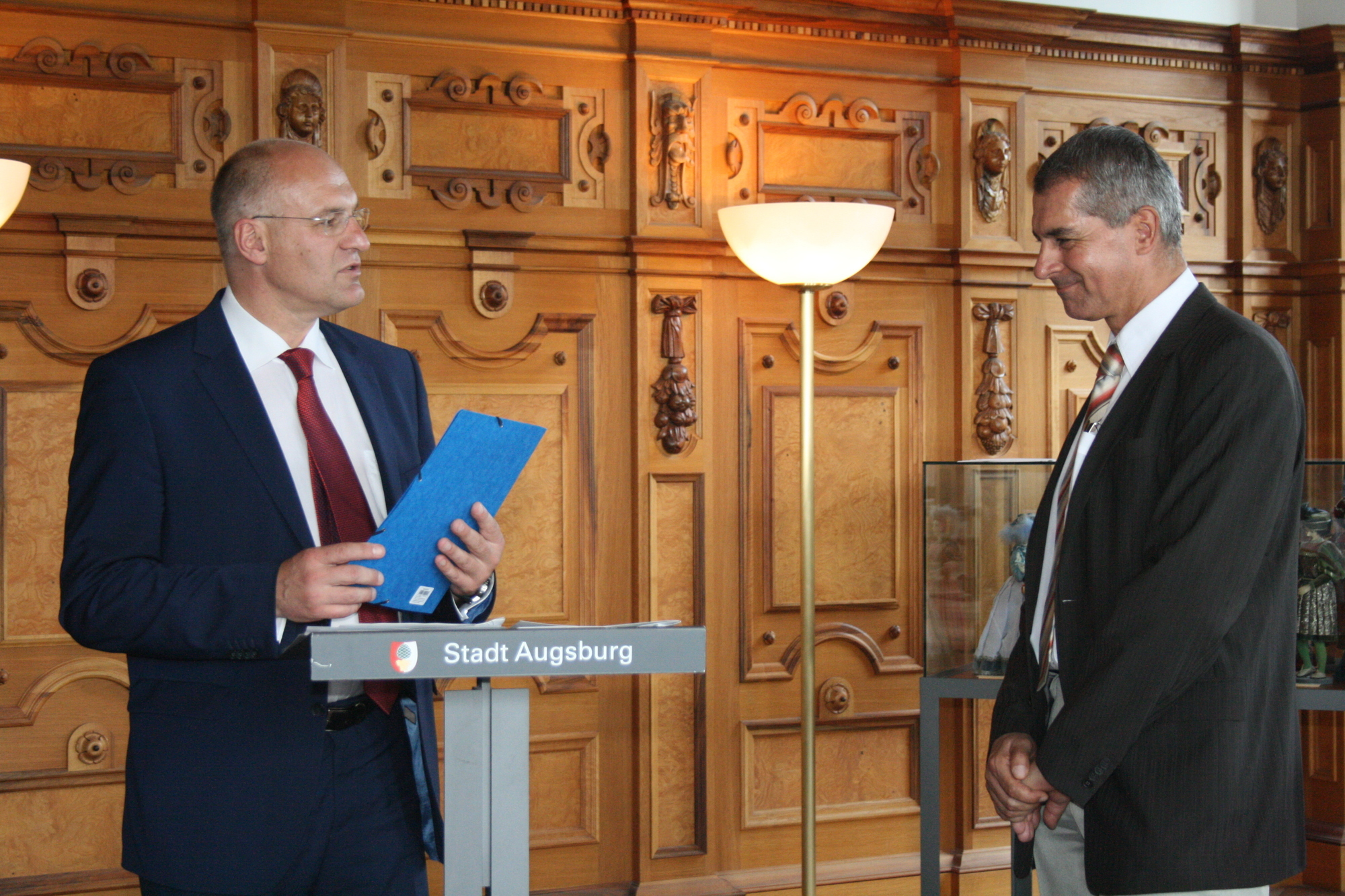 Die ökologisch vorbildlichen Unternehmen aus der Region erhielten ihre ÖKOPROFIT-Urkunde. Foto: B4B SCHWABEN