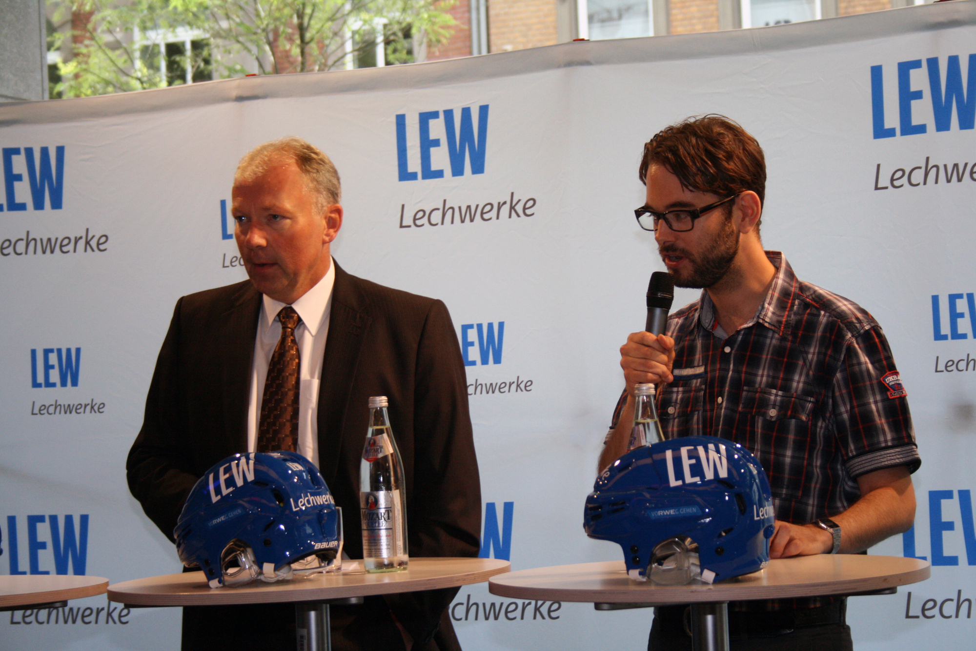 AEV Fanmeeting im LEW Energieladen