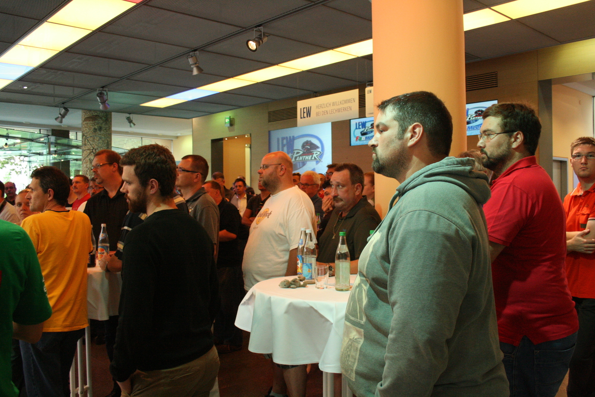 AEV Fanmeeting im LEW Energieladen