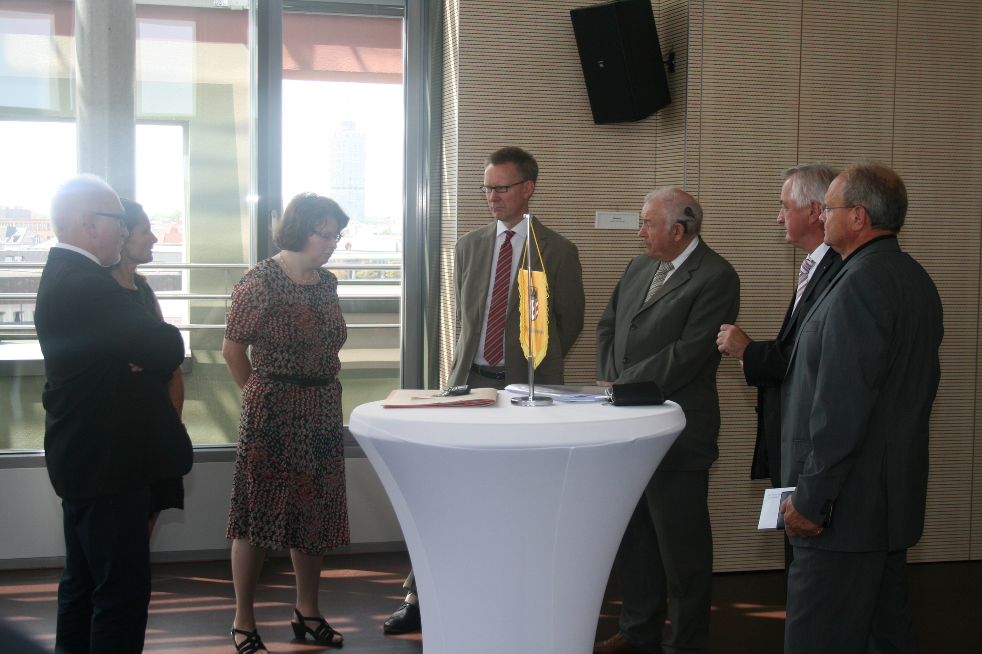 Günther Beckstein besuchte am 1. August den Bezirk Schwaben. Foto: B4B SCHWABEN