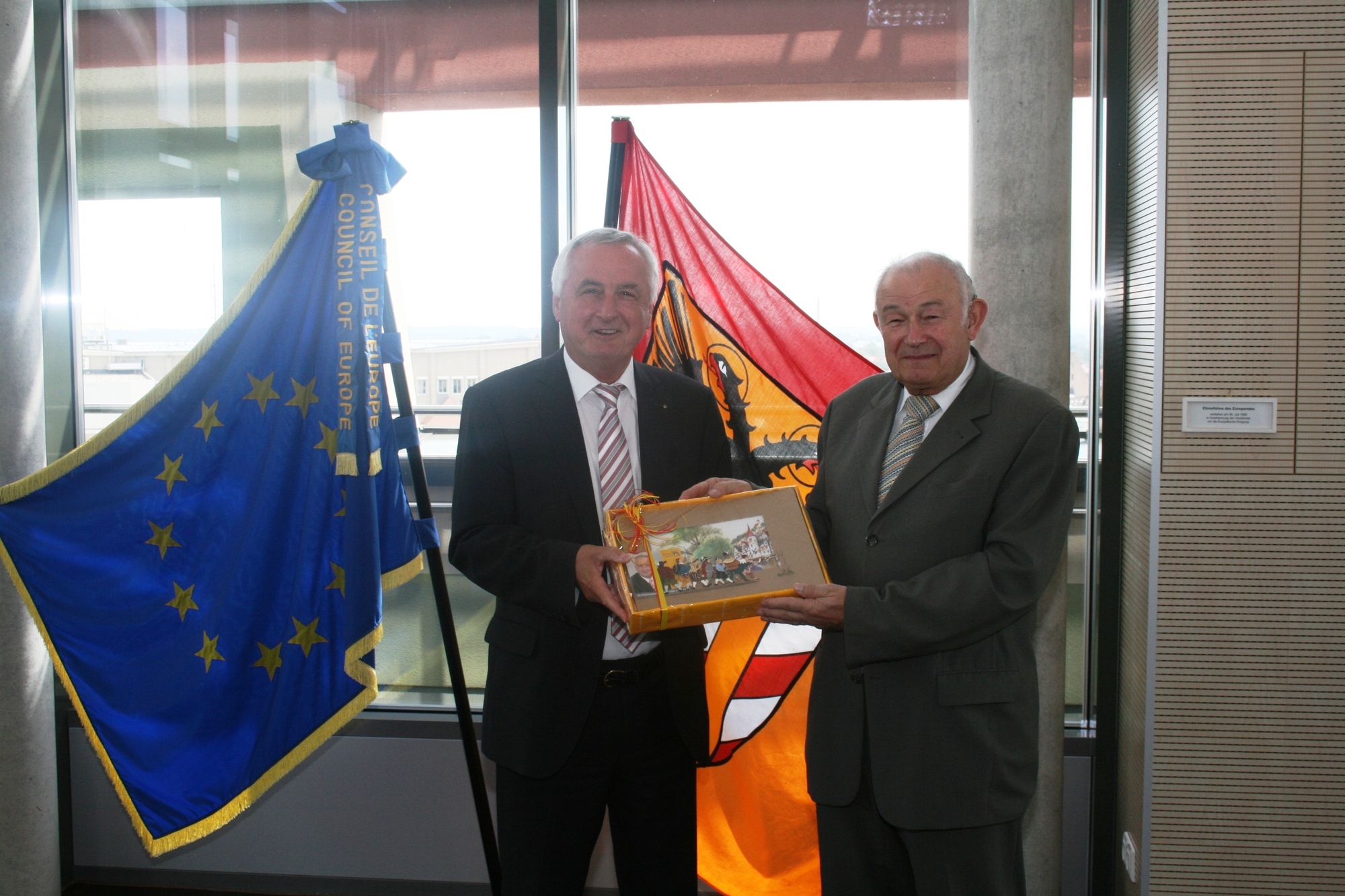 Günther Beckstein besuchte am 1. August den Bezirk Schwaben. Foto: B4B SCHWABEN