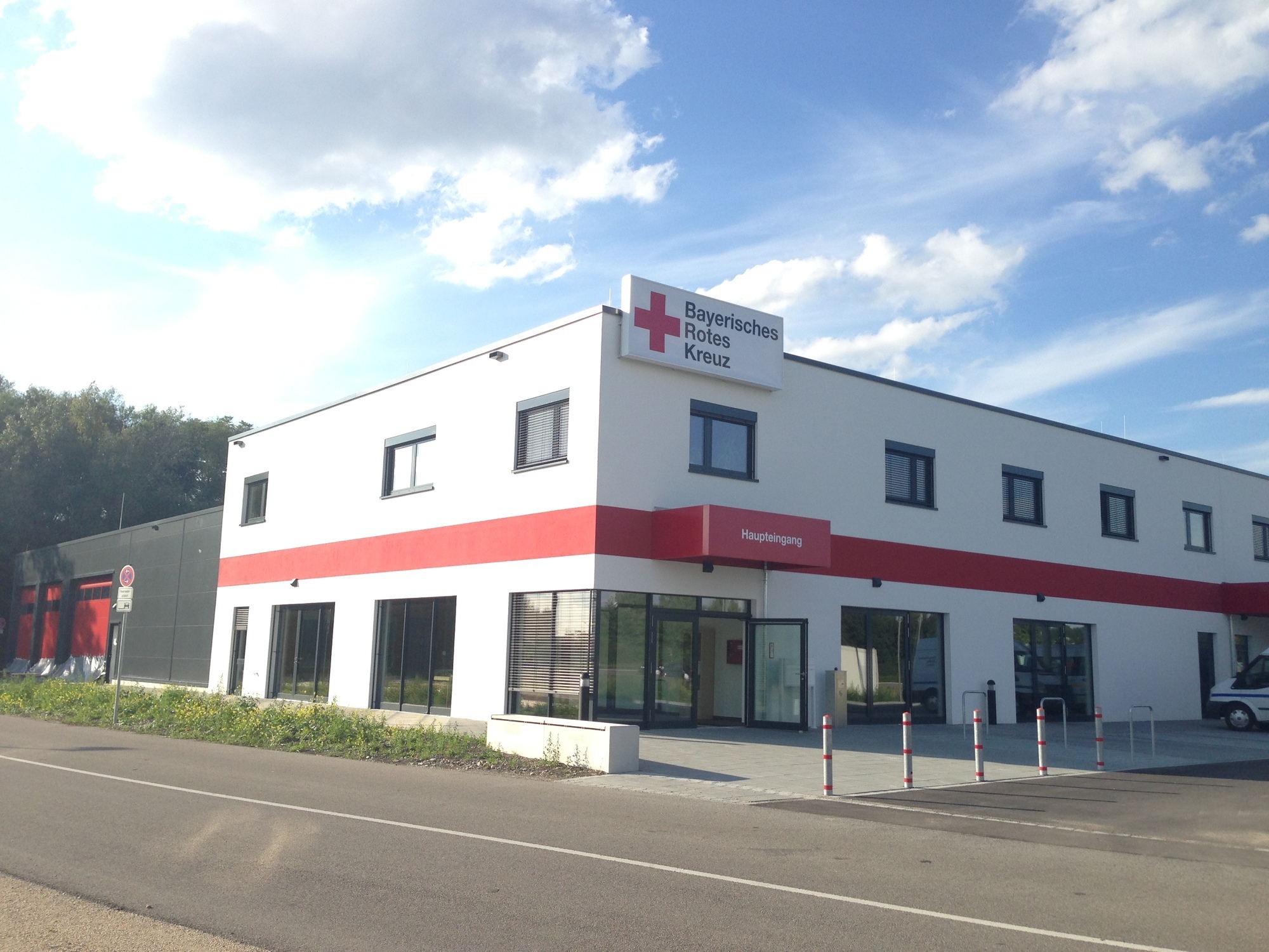 Die neue Einsatzzentrale des Bayerischen Roten Kreuz in Friedberg. Foto: B4B SCHWABEN