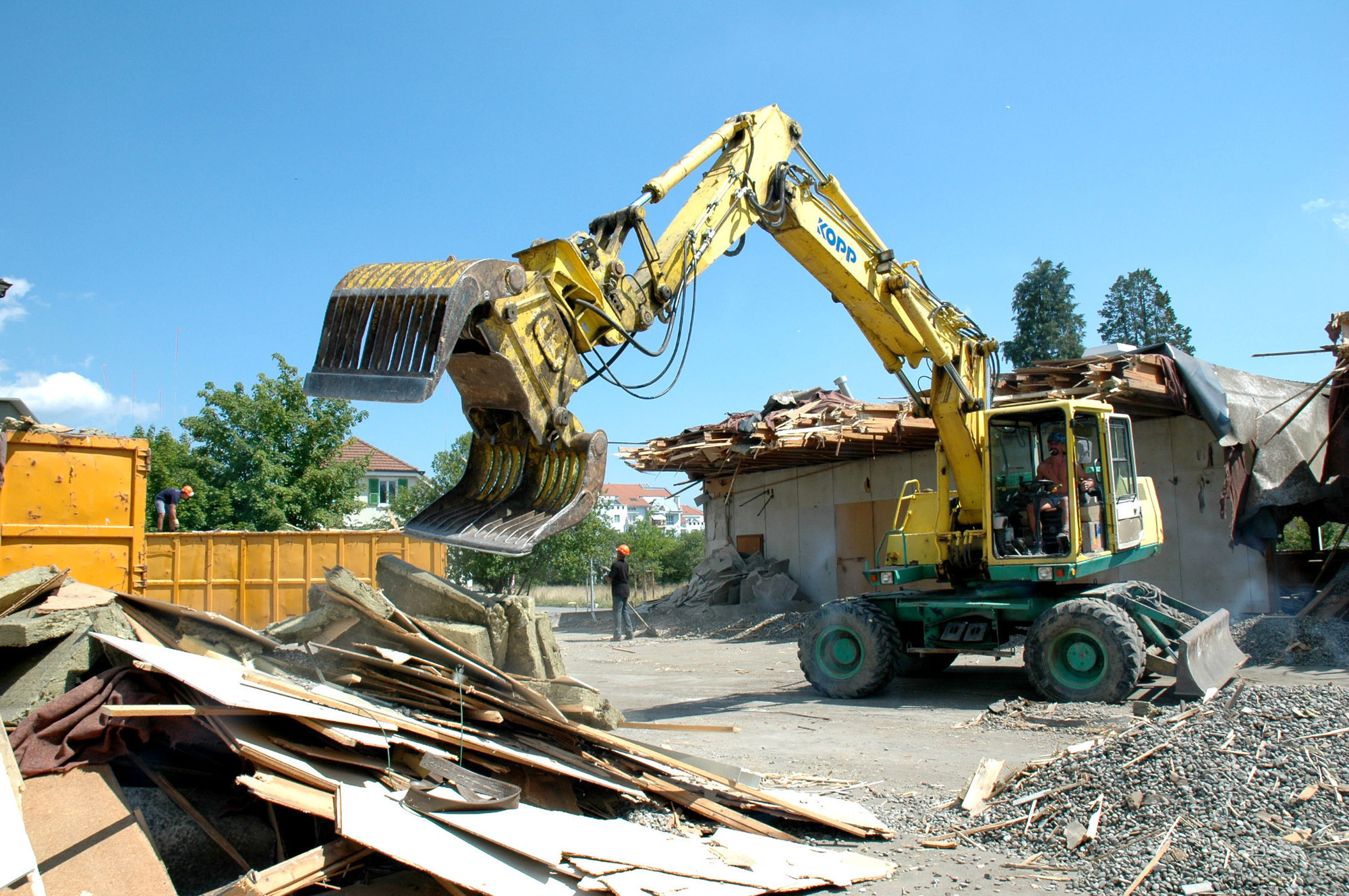 Bagger im Einsatz. Foto: Paul-Georg Meister / pixelio.de