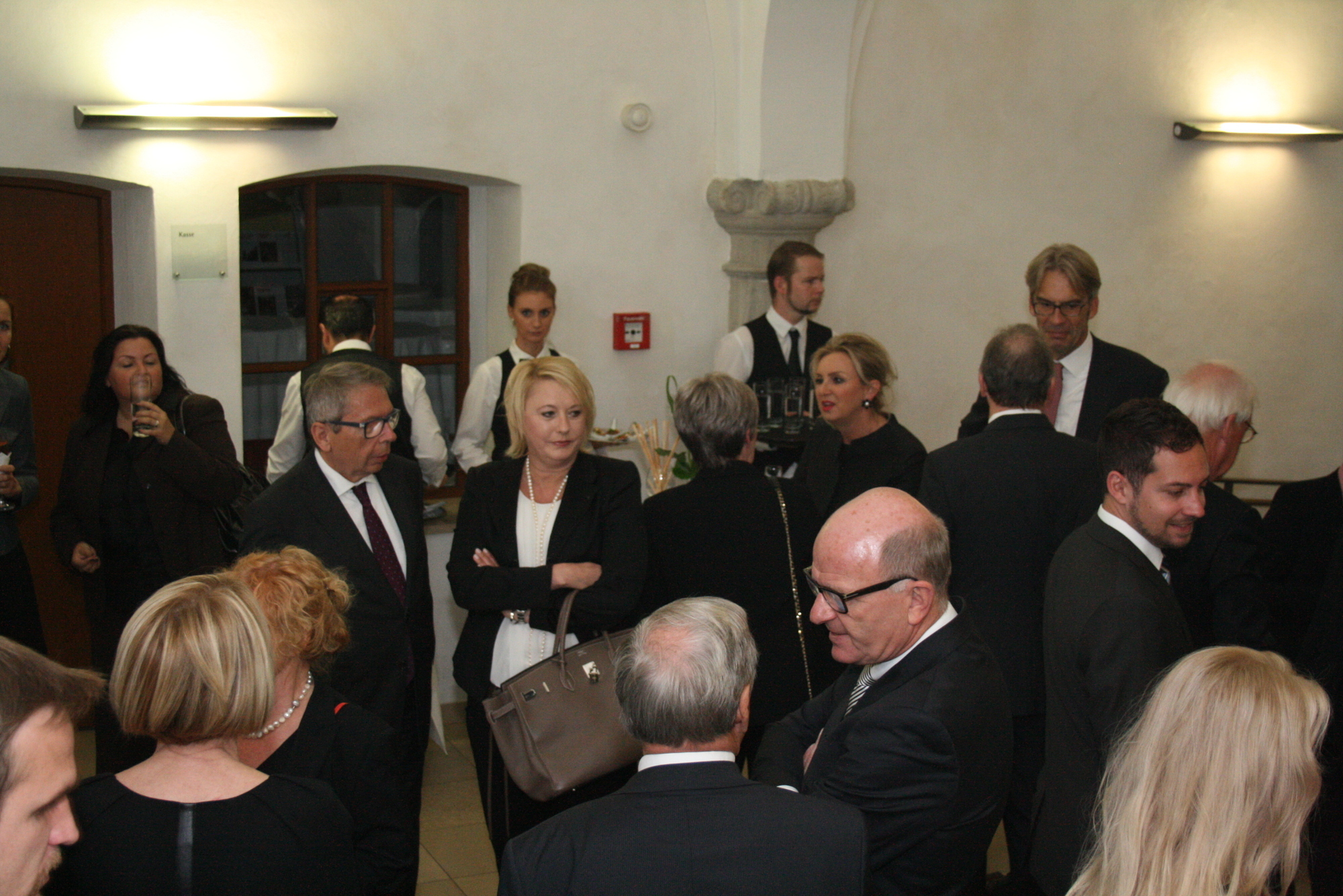 Rüdiger R. Burchardi, Vorstandssprecher der Dialog Lebensversicherungs-AG, verabschiedet sich. Foto: B4B SCHWABEN