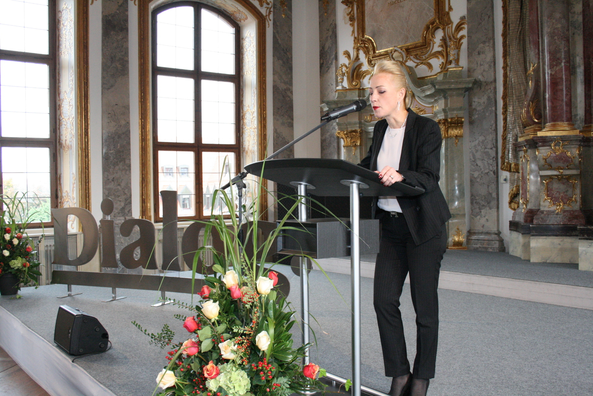 Rüdiger R. Burchardi, Vorstandssprecher der Dialog Lebensversicherungs-AG, verabschiedet sich. Foto: B4B SCHWABEN