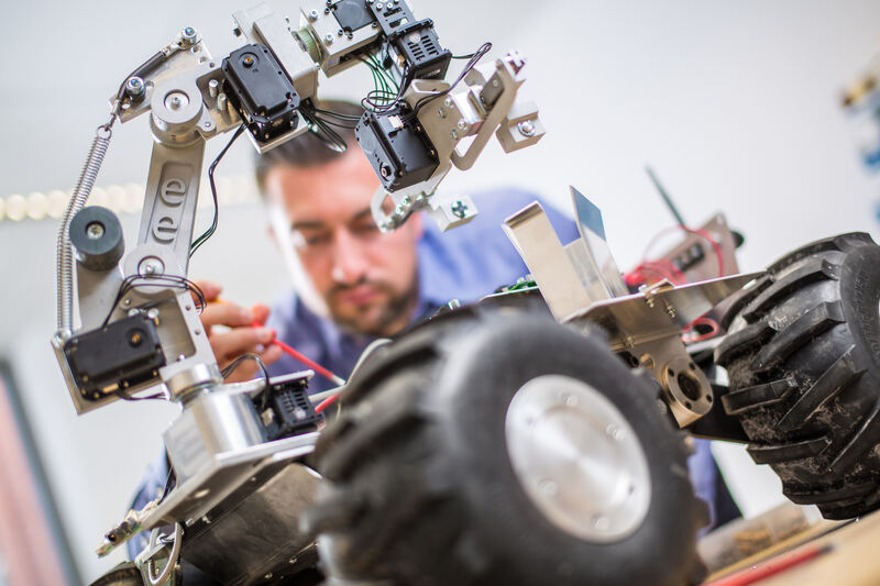 20 Jahre euro engineering: Vom Start-Up an die Weltspitze - Neu-Ulm ...